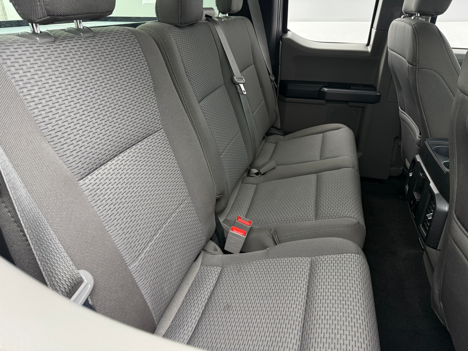 Thumbnail: 2020 Ford Econoline - 6