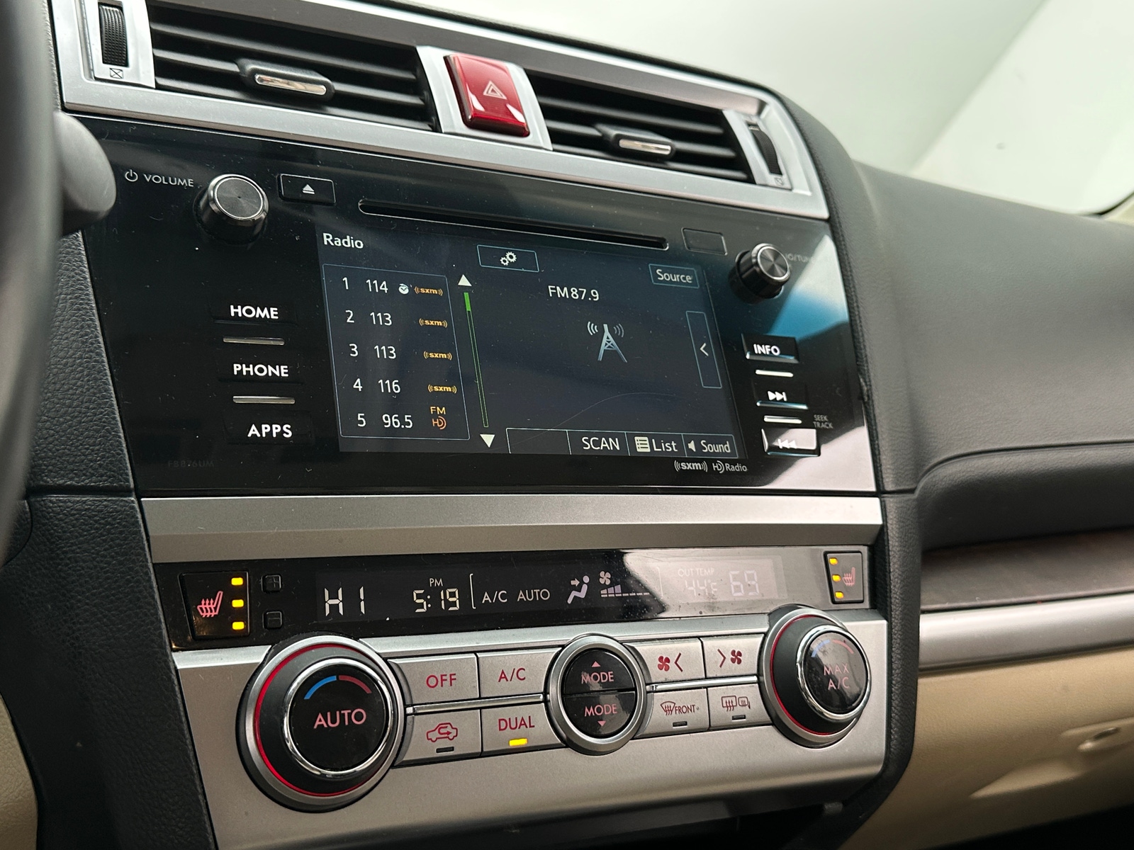 Thumbnail: 2017 Subaru Outback - 3