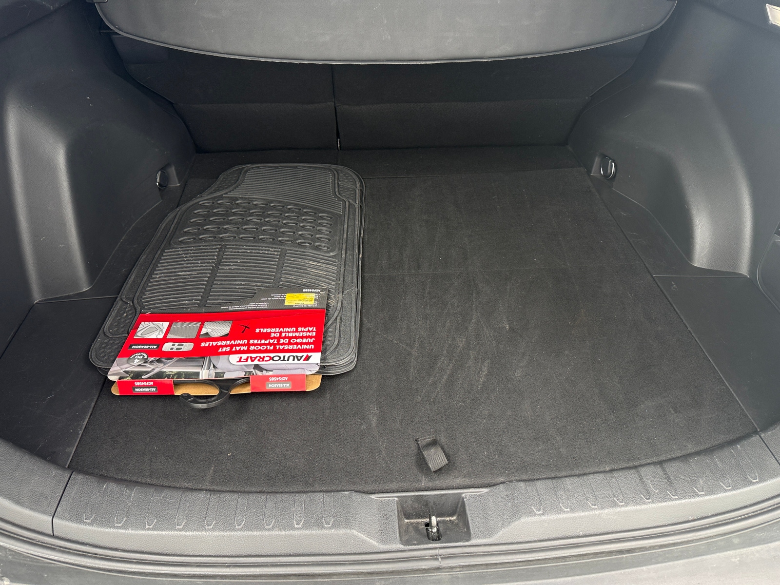 Thumbnail: 2025 Toyota RAV4 - 7