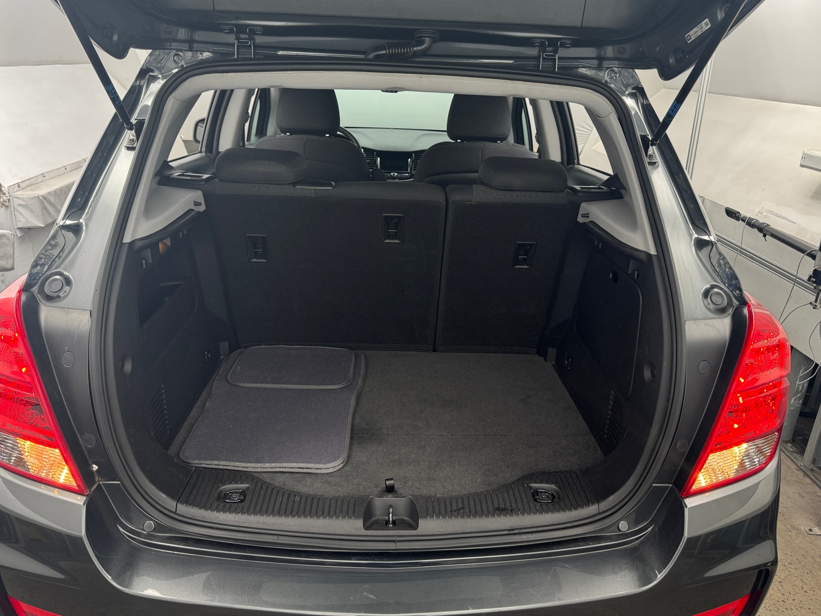 Thumbnail: 2019 Chevrolet Trax - 7