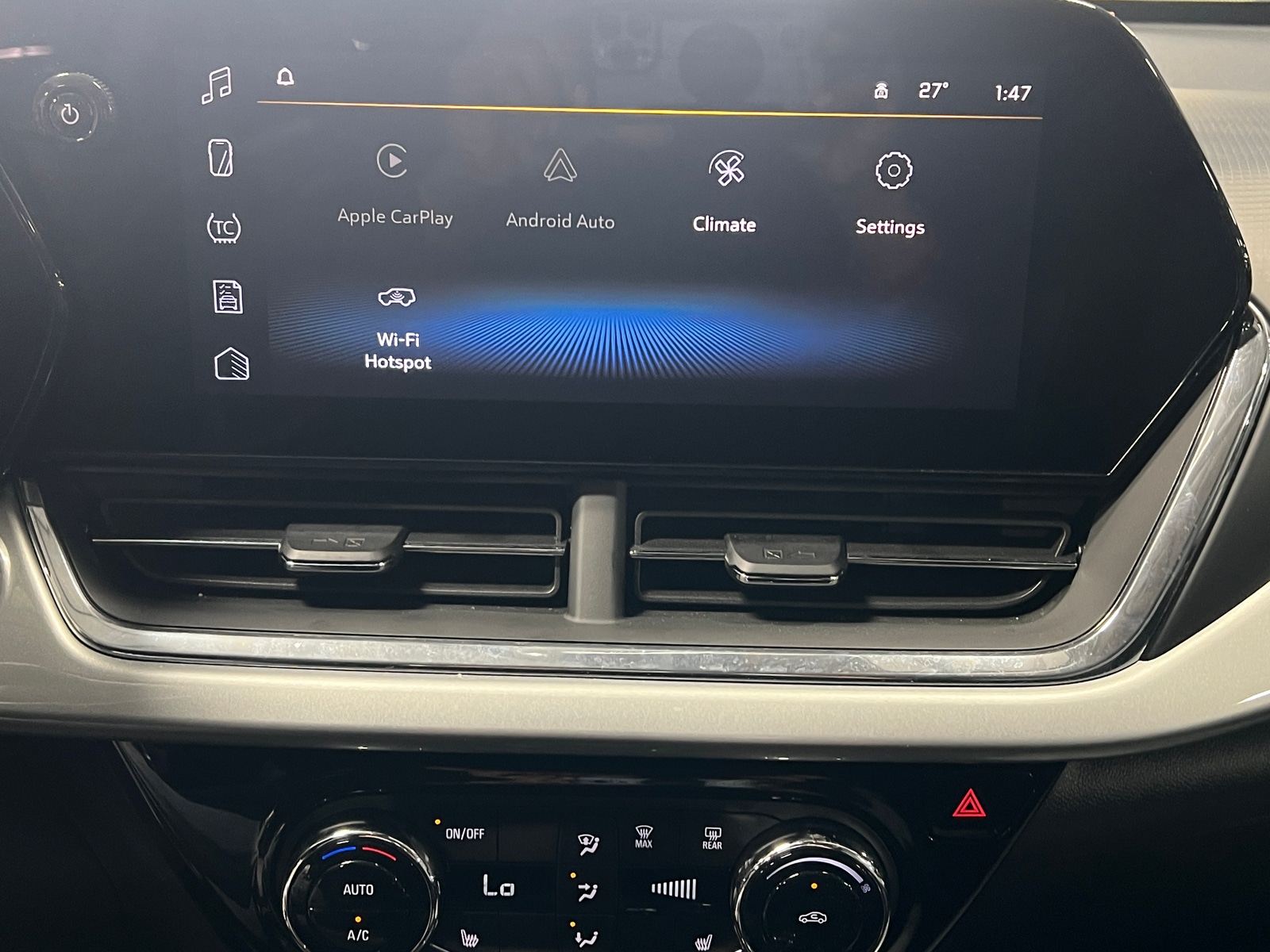 Thumbnail: 2025 Chevrolet Trax - 4