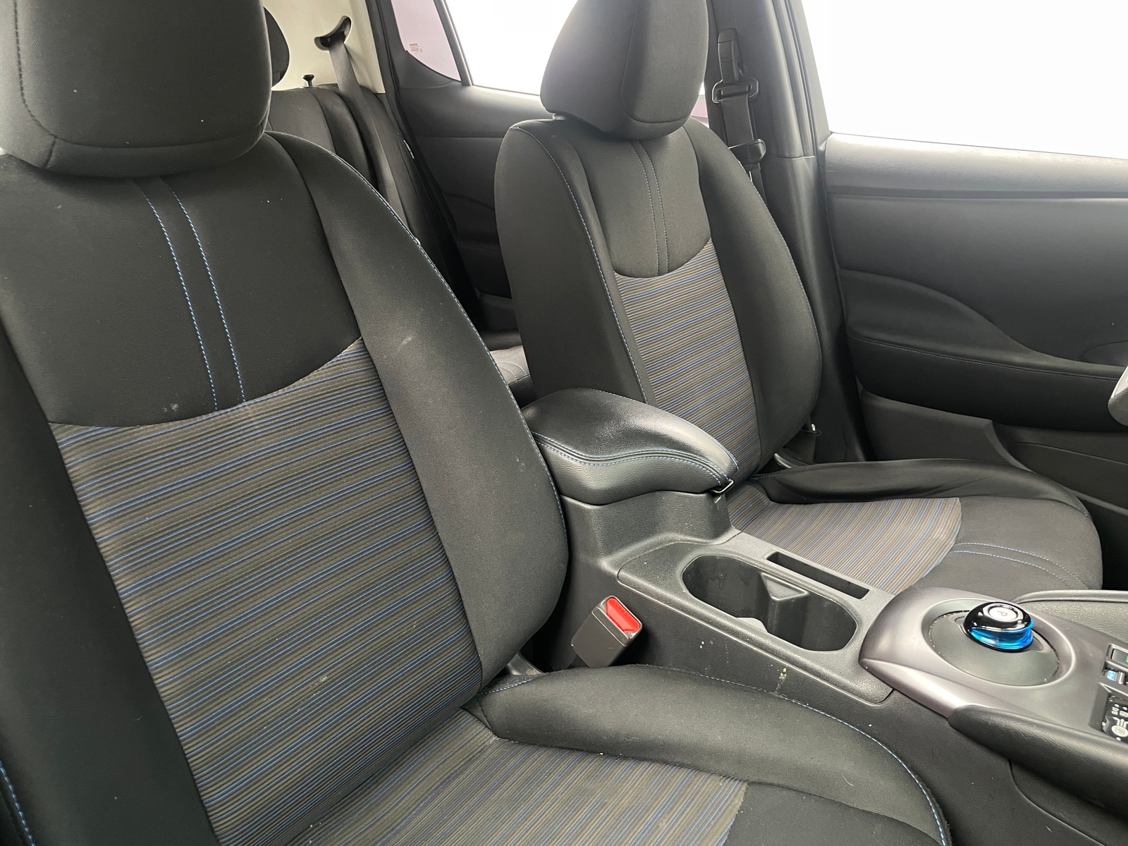 Thumbnail: 2021 Nissan Leaf - 2