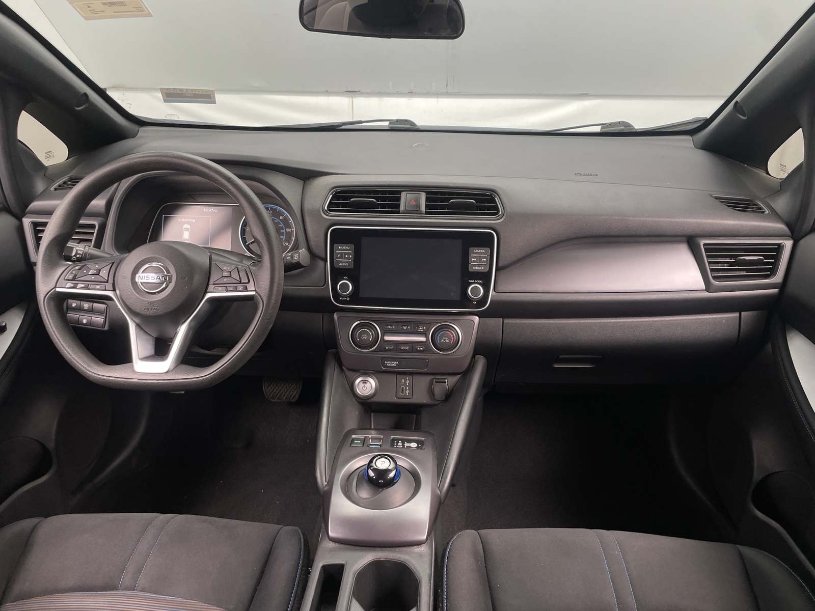 Thumbnail: 2021 Nissan Leaf - 3