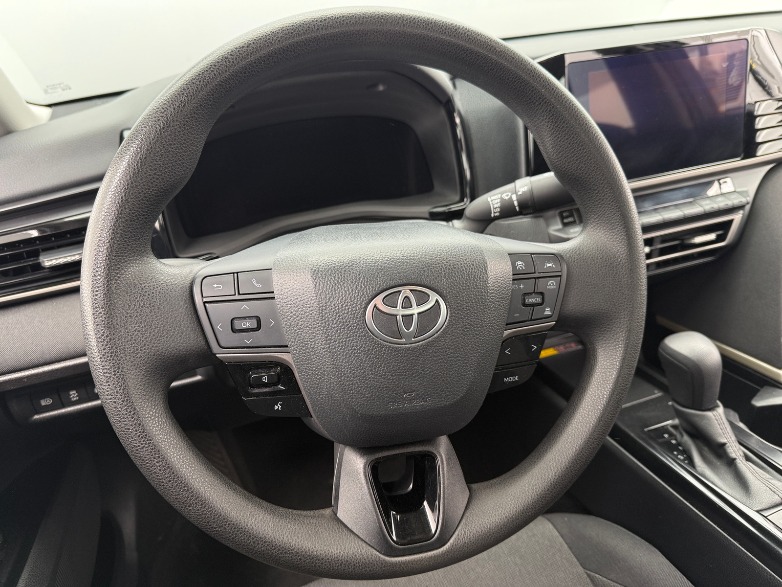 Thumbnail: 2025 Toyota Camry - 5