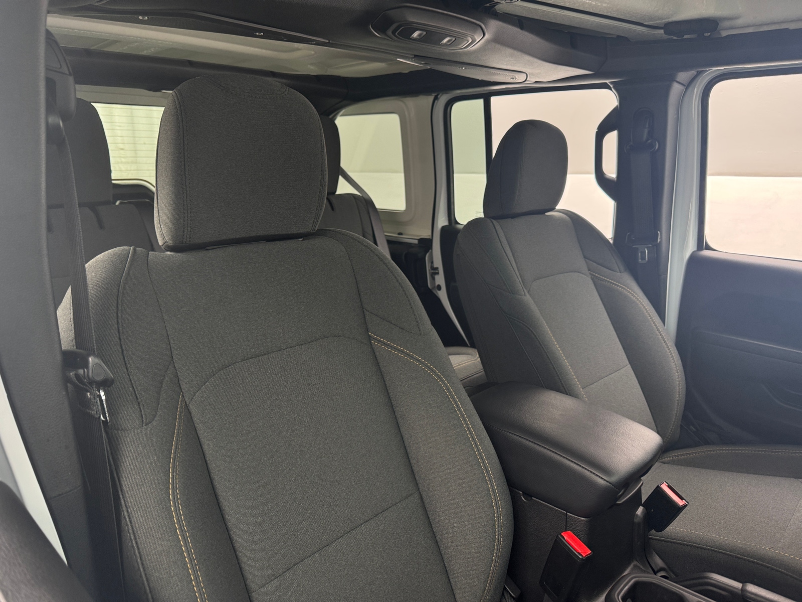 Thumbnail: 2025 Jeep Wrangler - 2