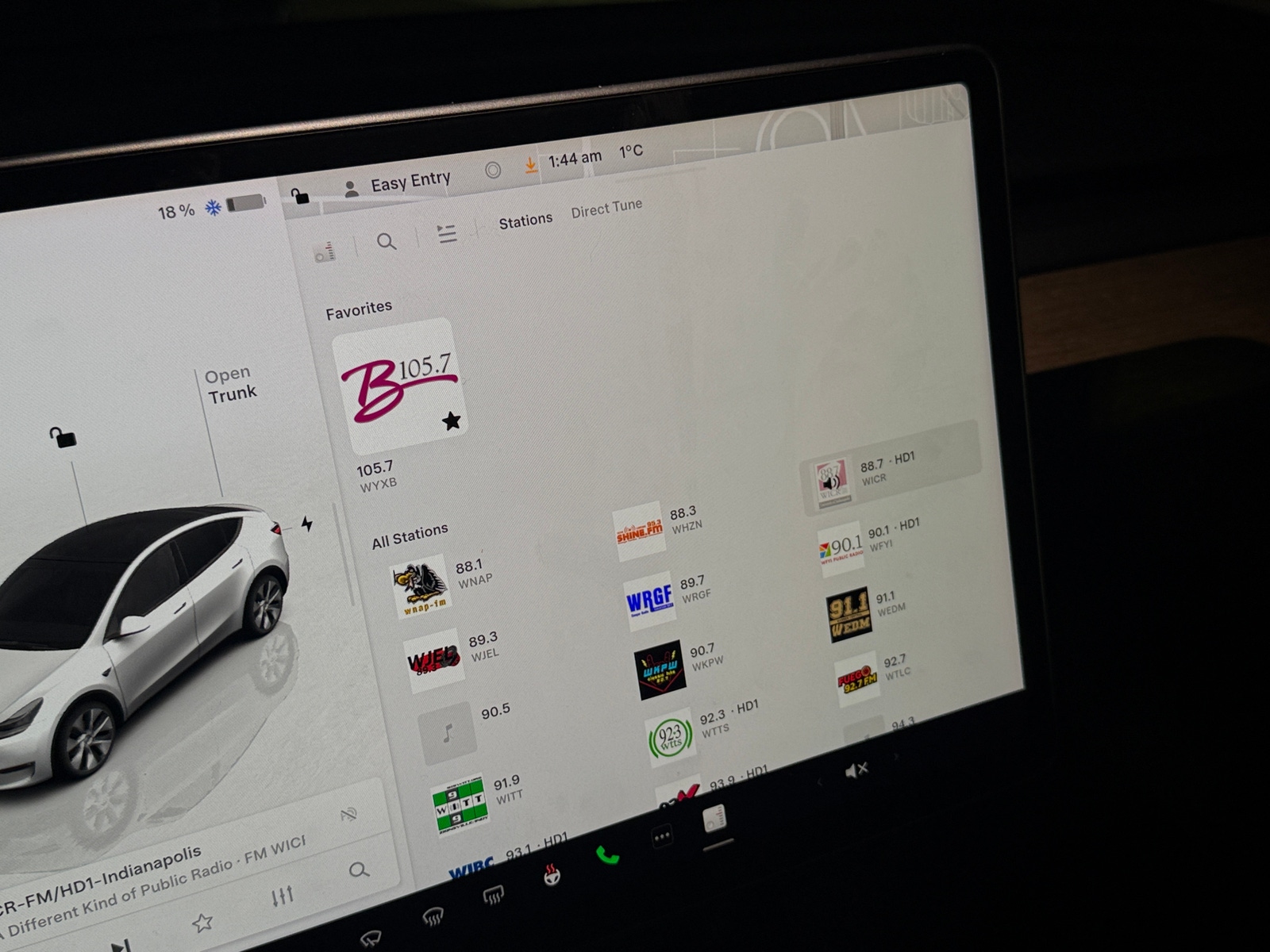 Thumbnail: 2023 Tesla Model Y - 3