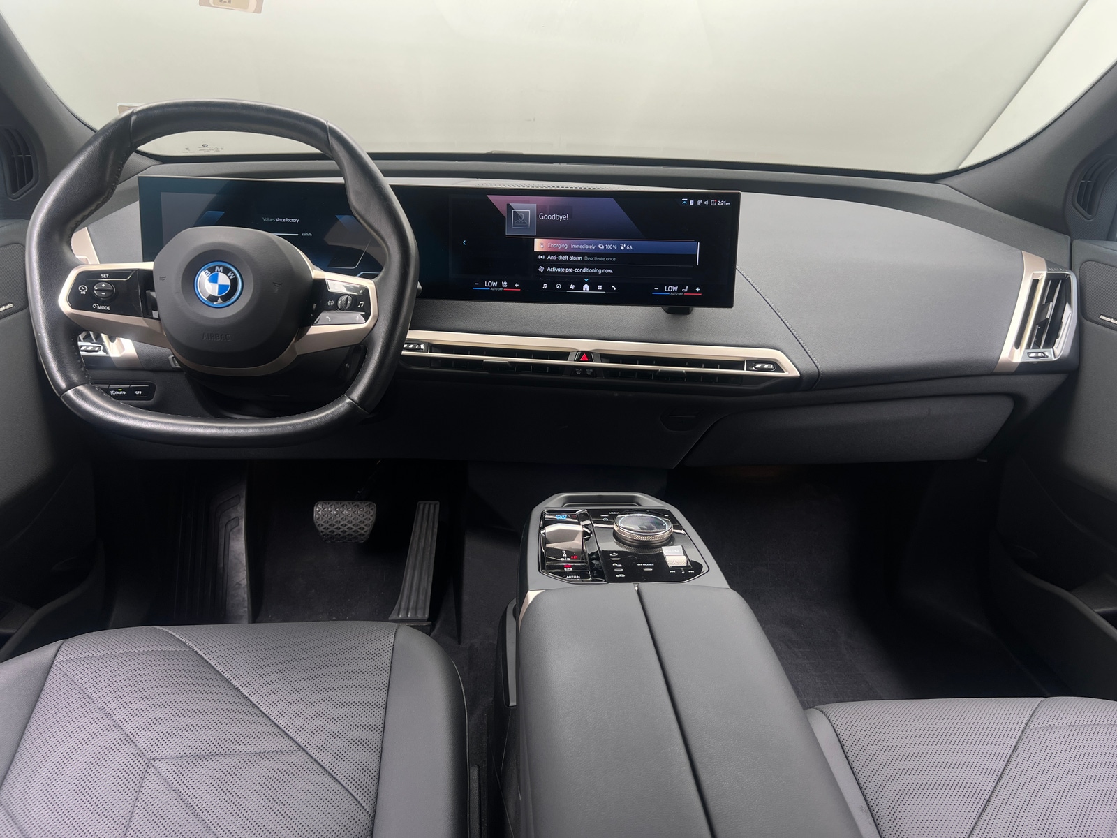 Thumbnail: 2024 BMW iX - 2