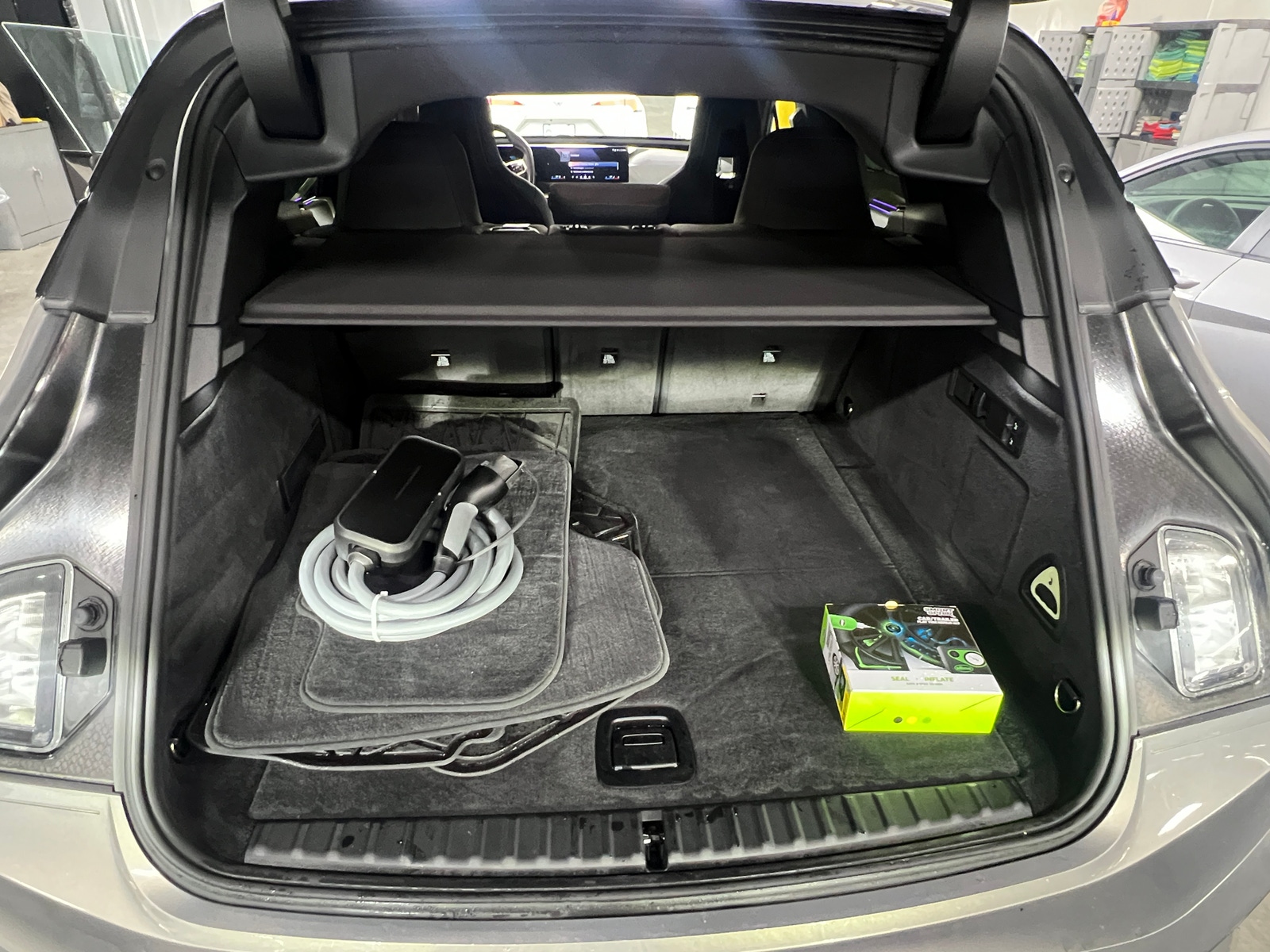 Thumbnail: 2024 BMW iX - 6