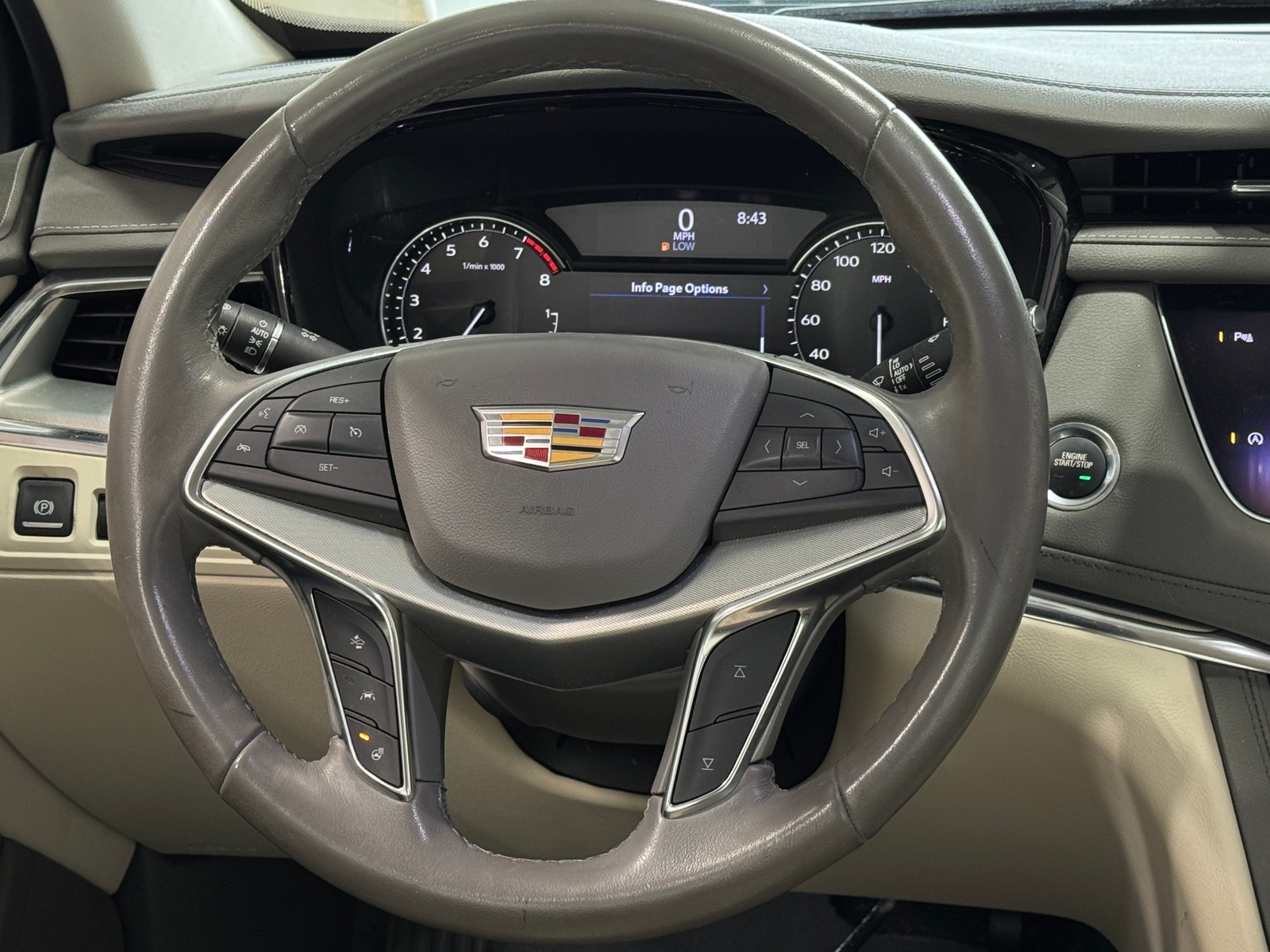 Thumbnail: 2020 Cadillac XT5 - 4
