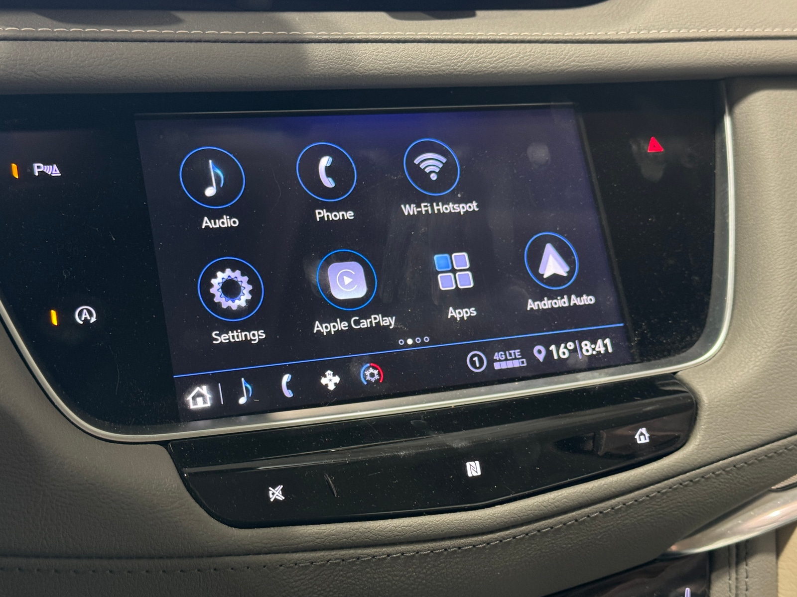 Thumbnail: 2020 Cadillac XT5 - 3