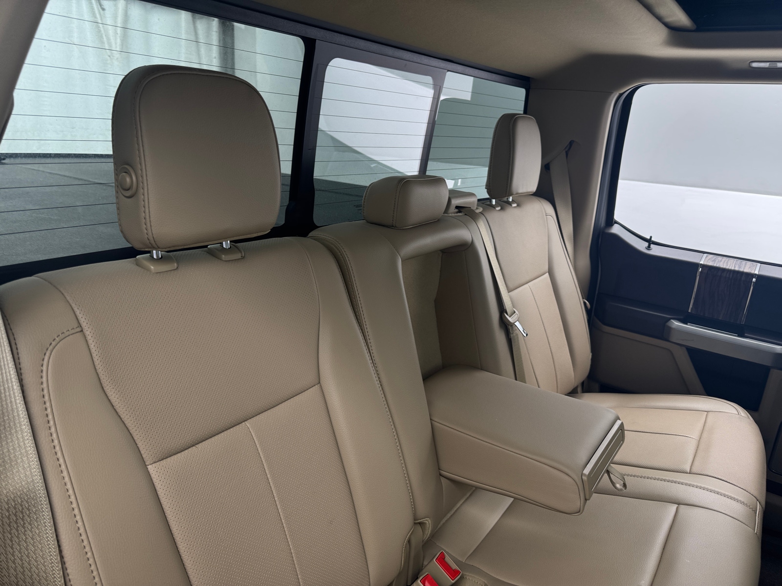 Thumbnail: 2018 Ford Econoline - 5