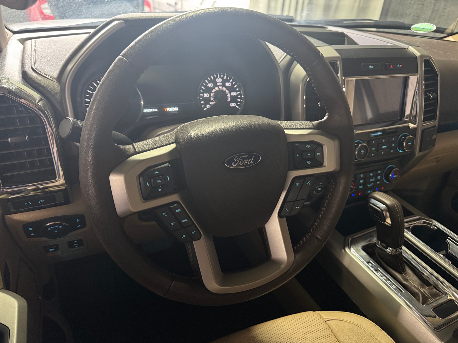 Thumbnail: 2018 Ford Econoline - 4