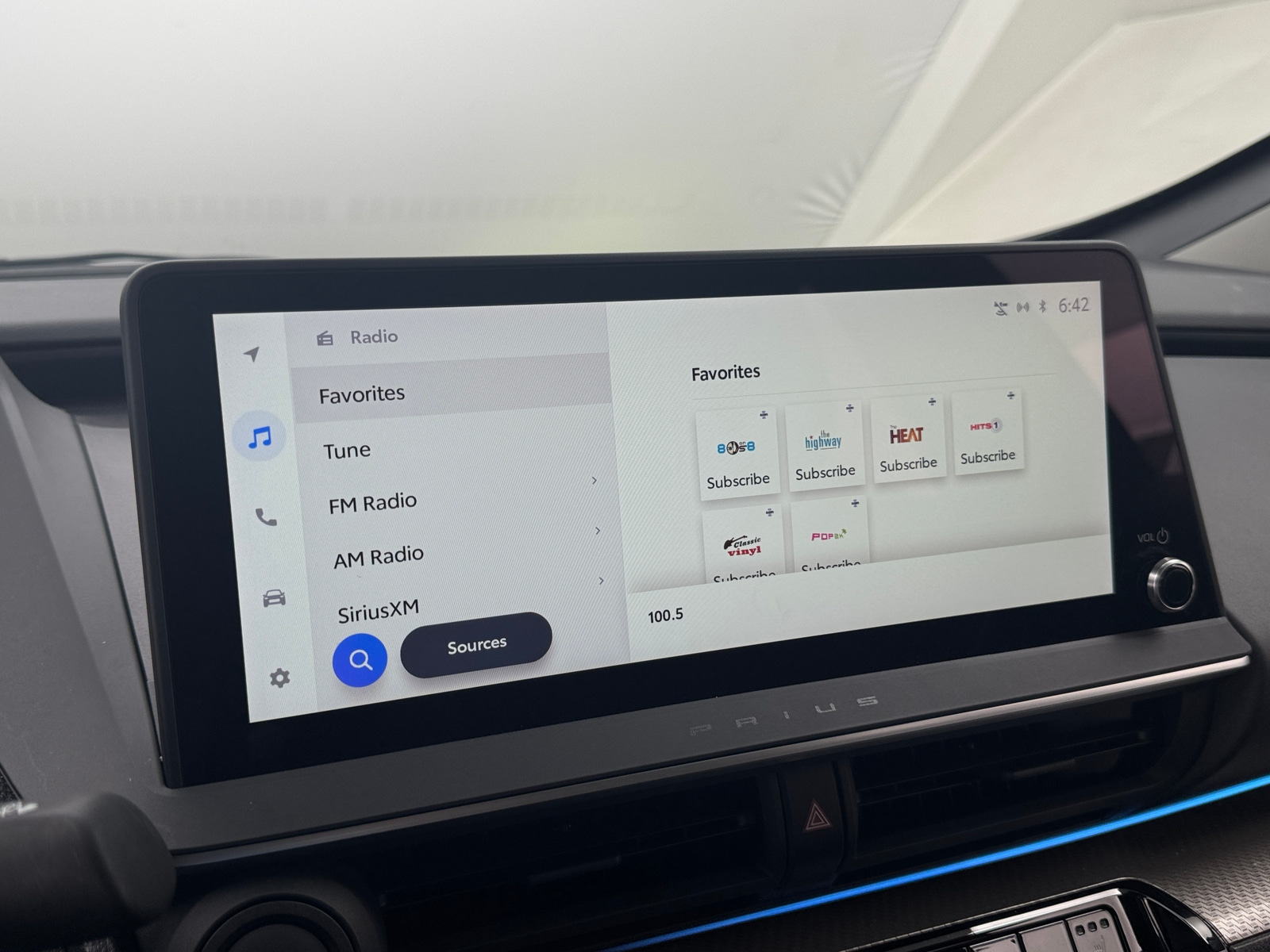 Thumbnail: 2024 Toyota Prius - 4