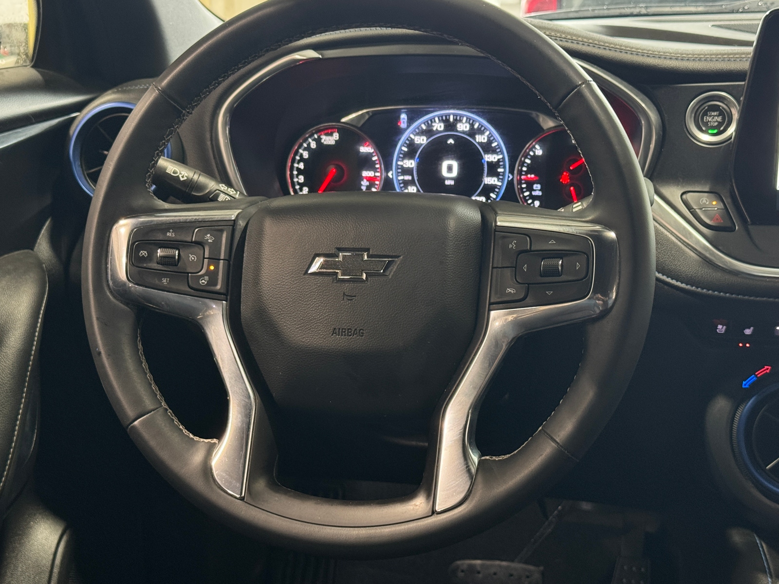 Thumbnail: 2023 Chevrolet Blazer - 4