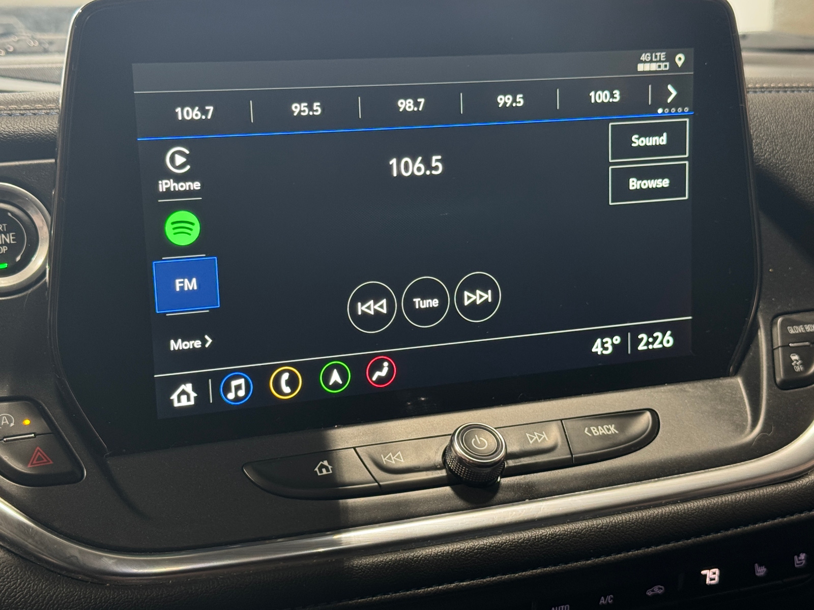 Thumbnail: 2023 Chevrolet Blazer - 3