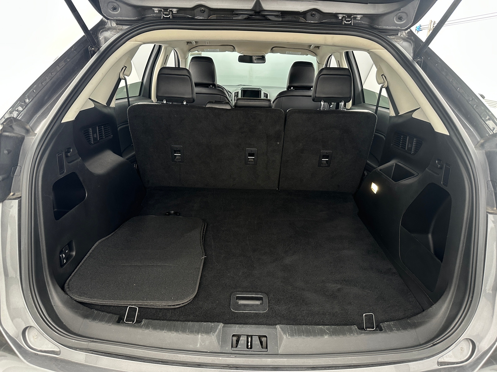 Thumbnail: 2024 Ford Edge - 6