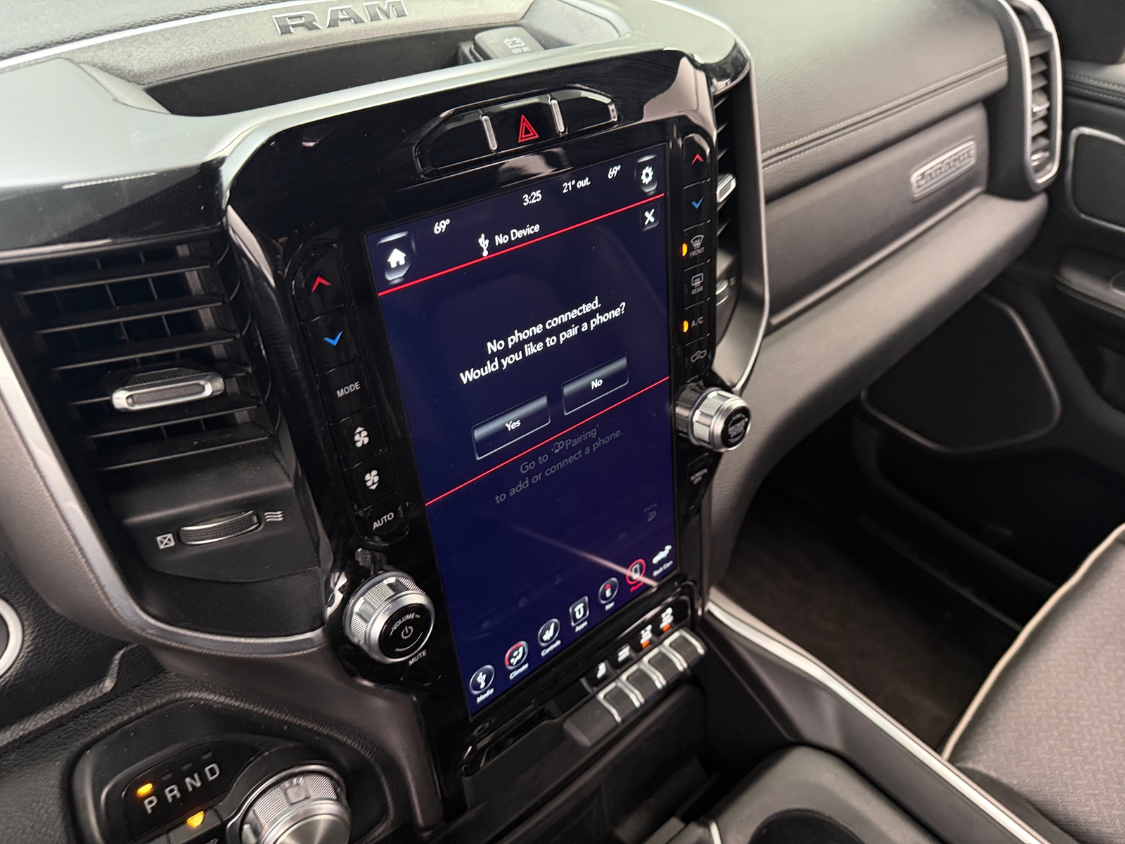 Thumbnail: 2020 RAM 1500 - 3