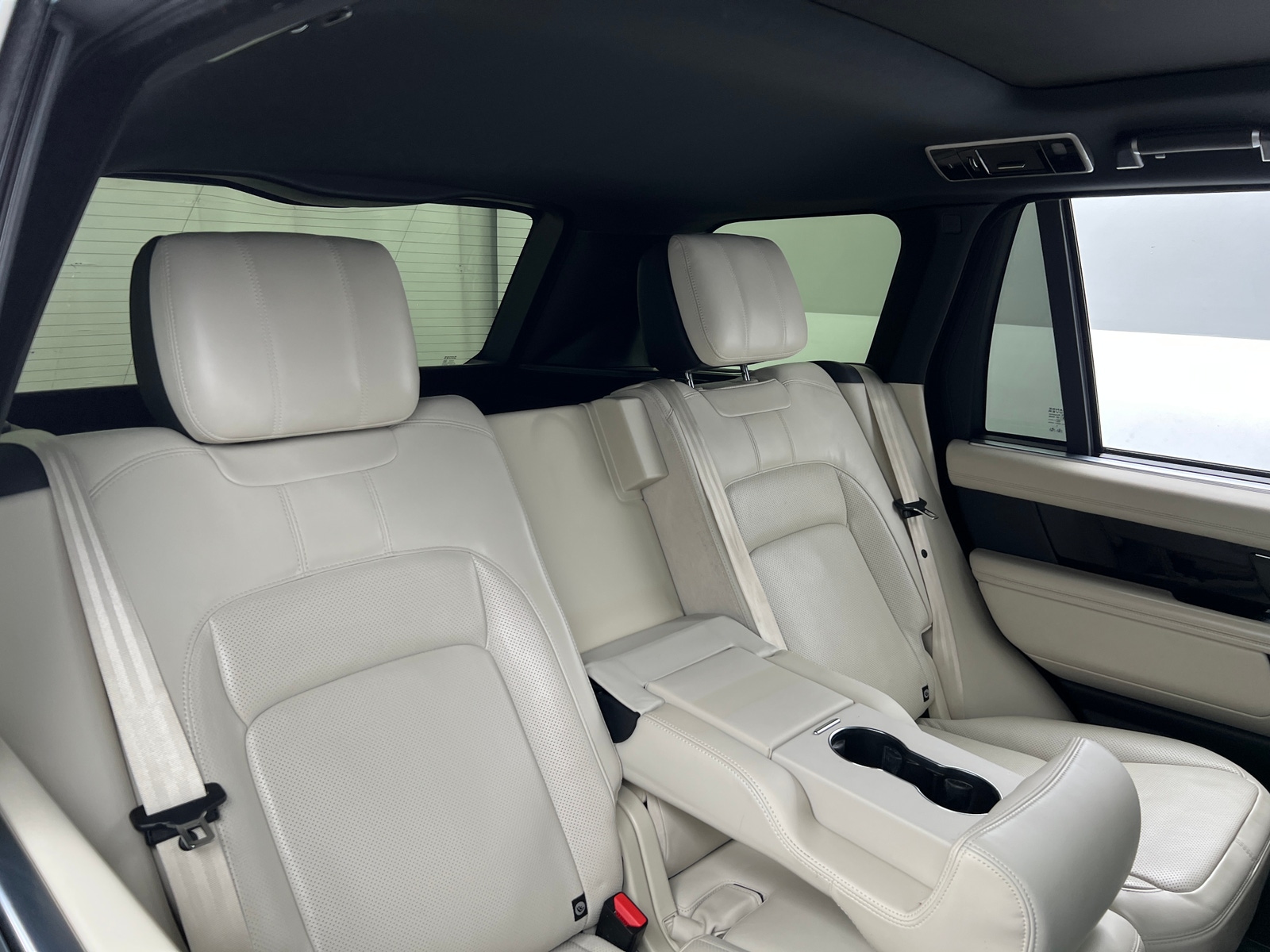 Thumbnail: 2019 Land Rover Range Rover - 5