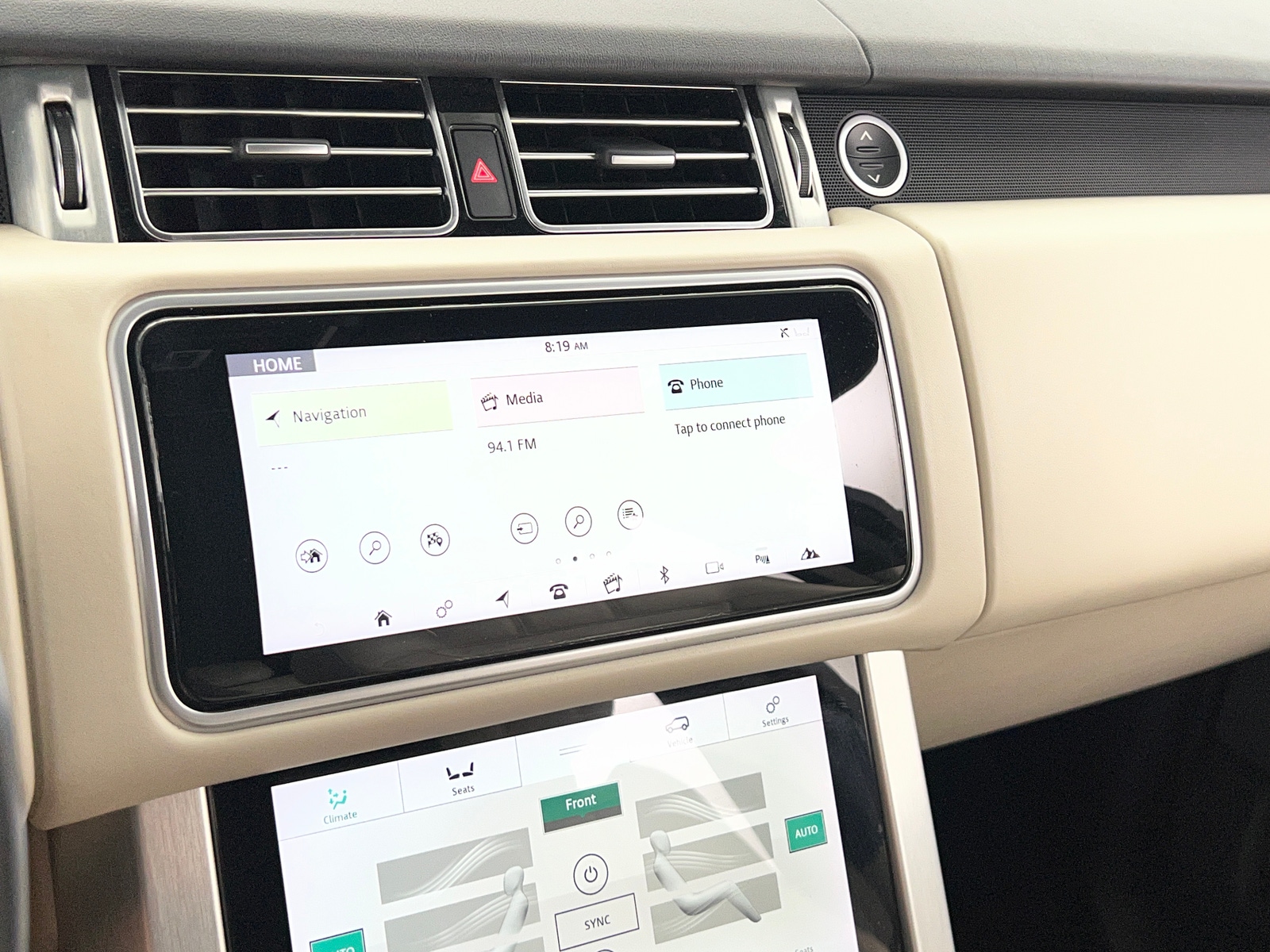 Thumbnail: 2019 Land Rover Range Rover - 3