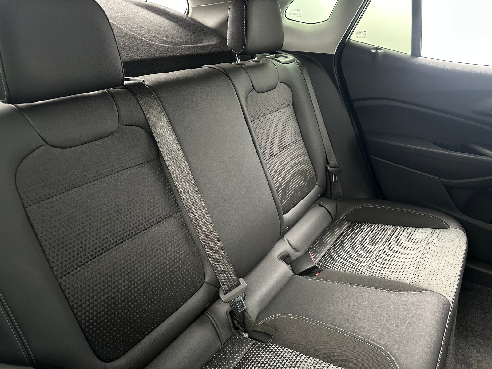 Thumbnail: 2025 Chevrolet Trax - 6