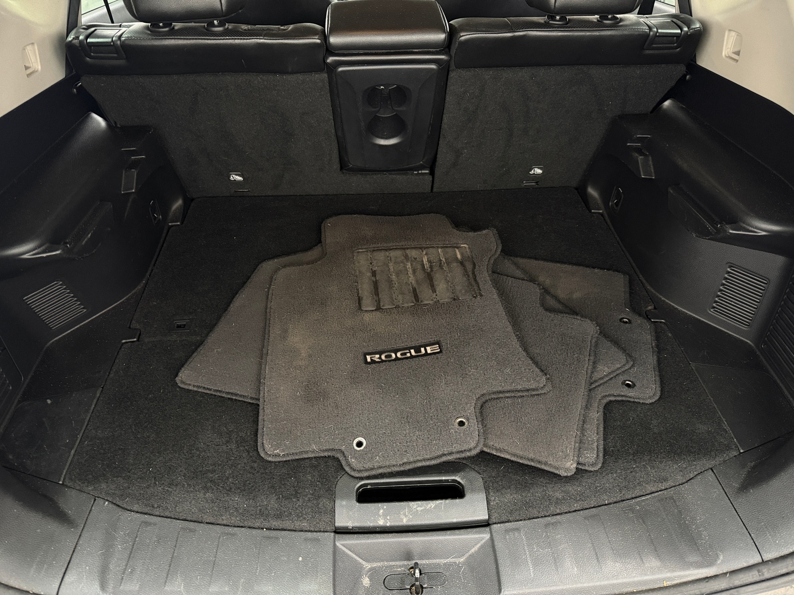 Thumbnail: 2017 Nissan Rogue - 7