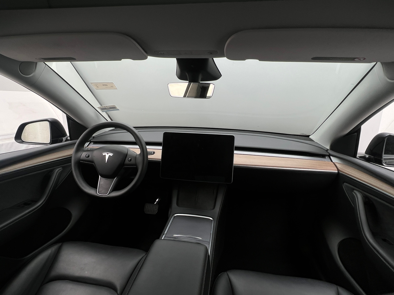 Thumbnail: 2025 Tesla Model Y - 2