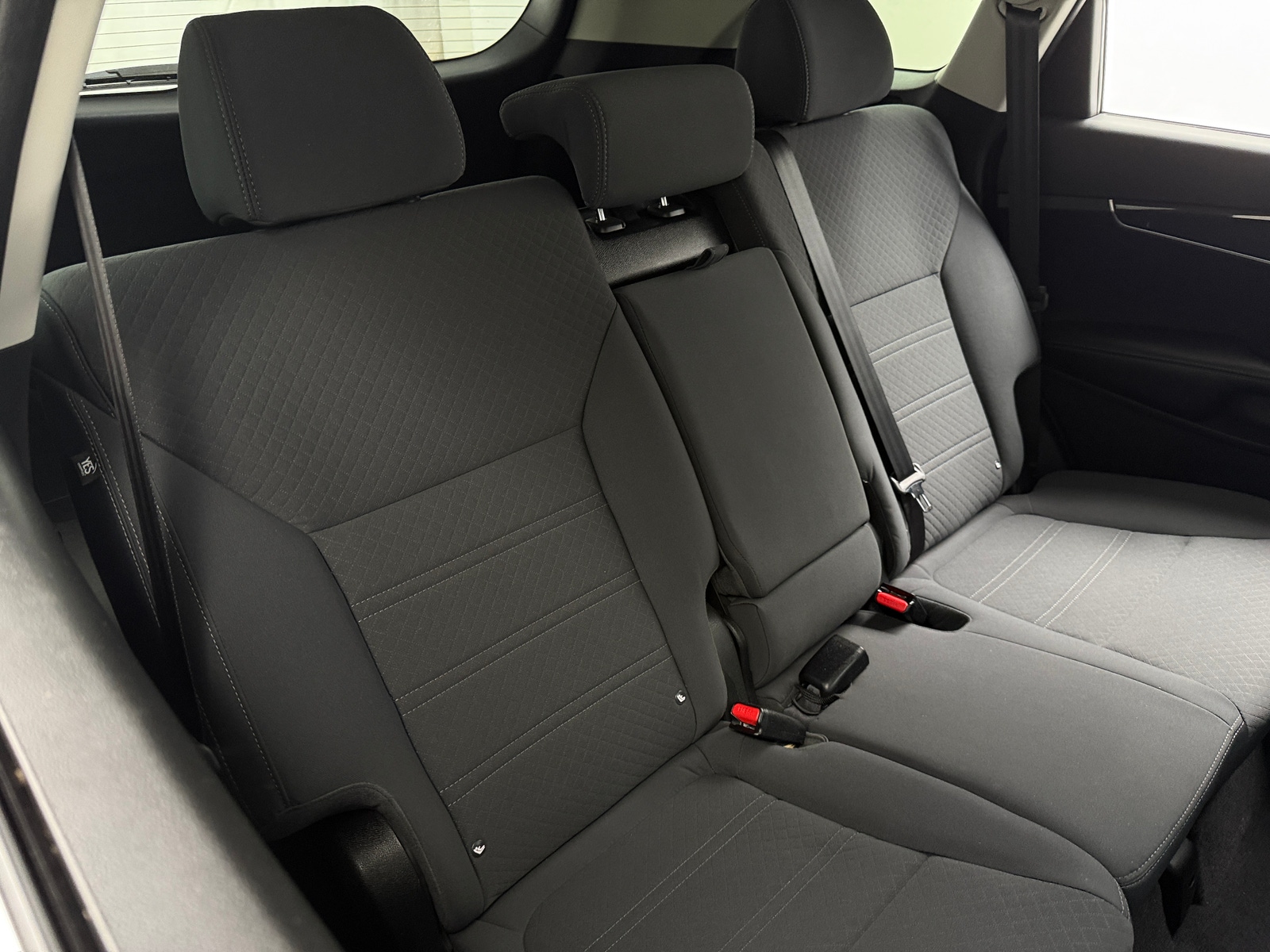 Thumbnail: 2017 Kia Sorento - 6