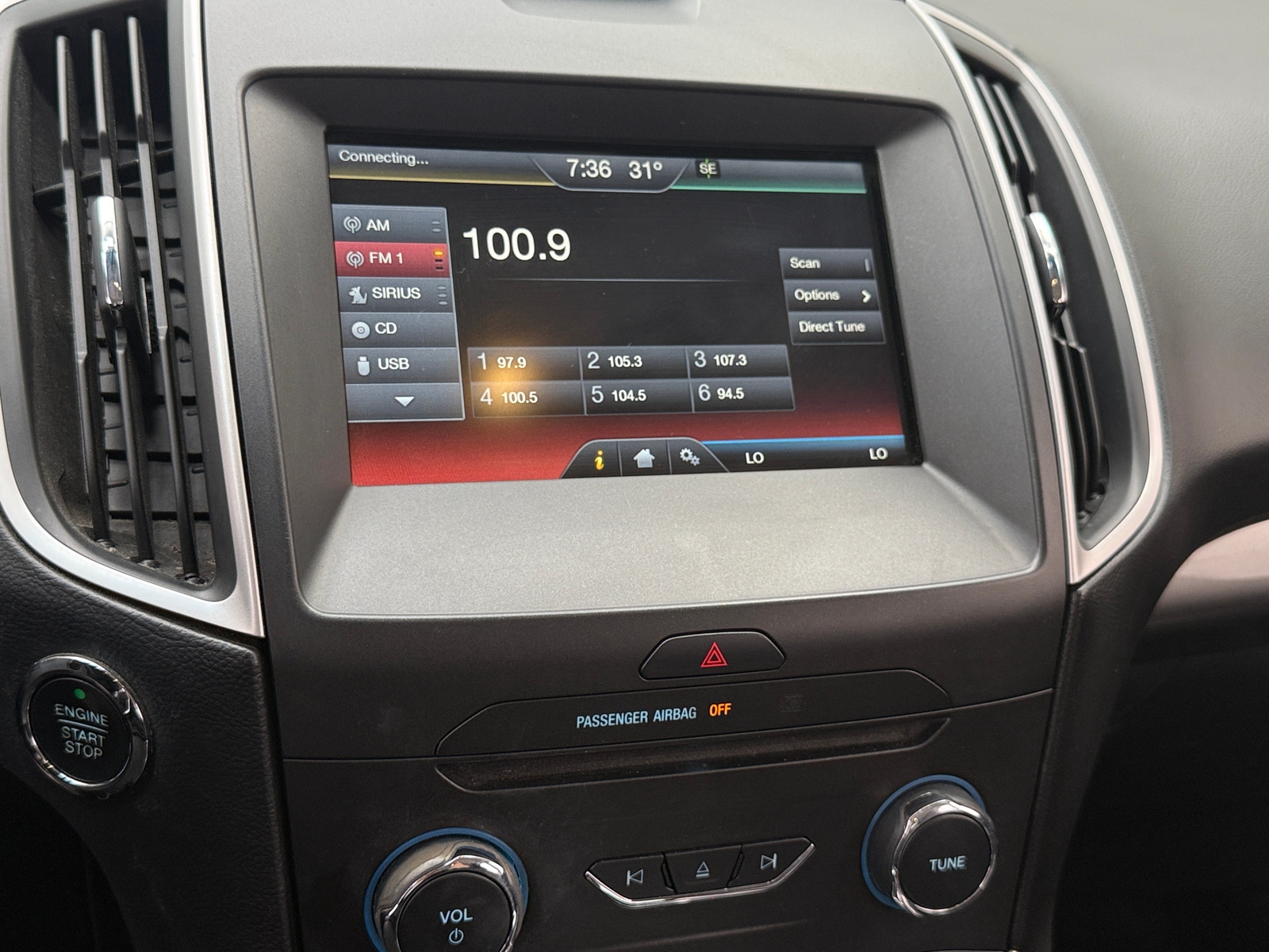 Thumbnail: 2015 Ford Edge - 3