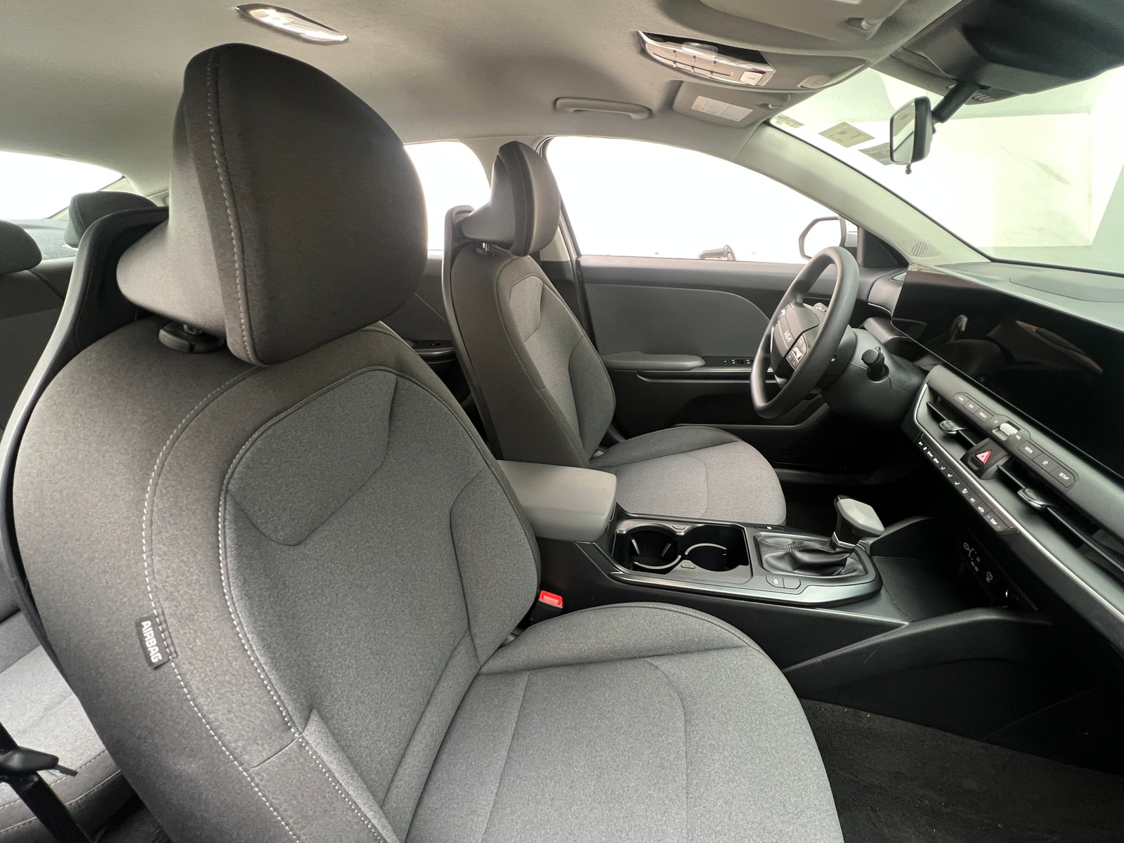 Thumbnail: 2025 Kia K4 - 2