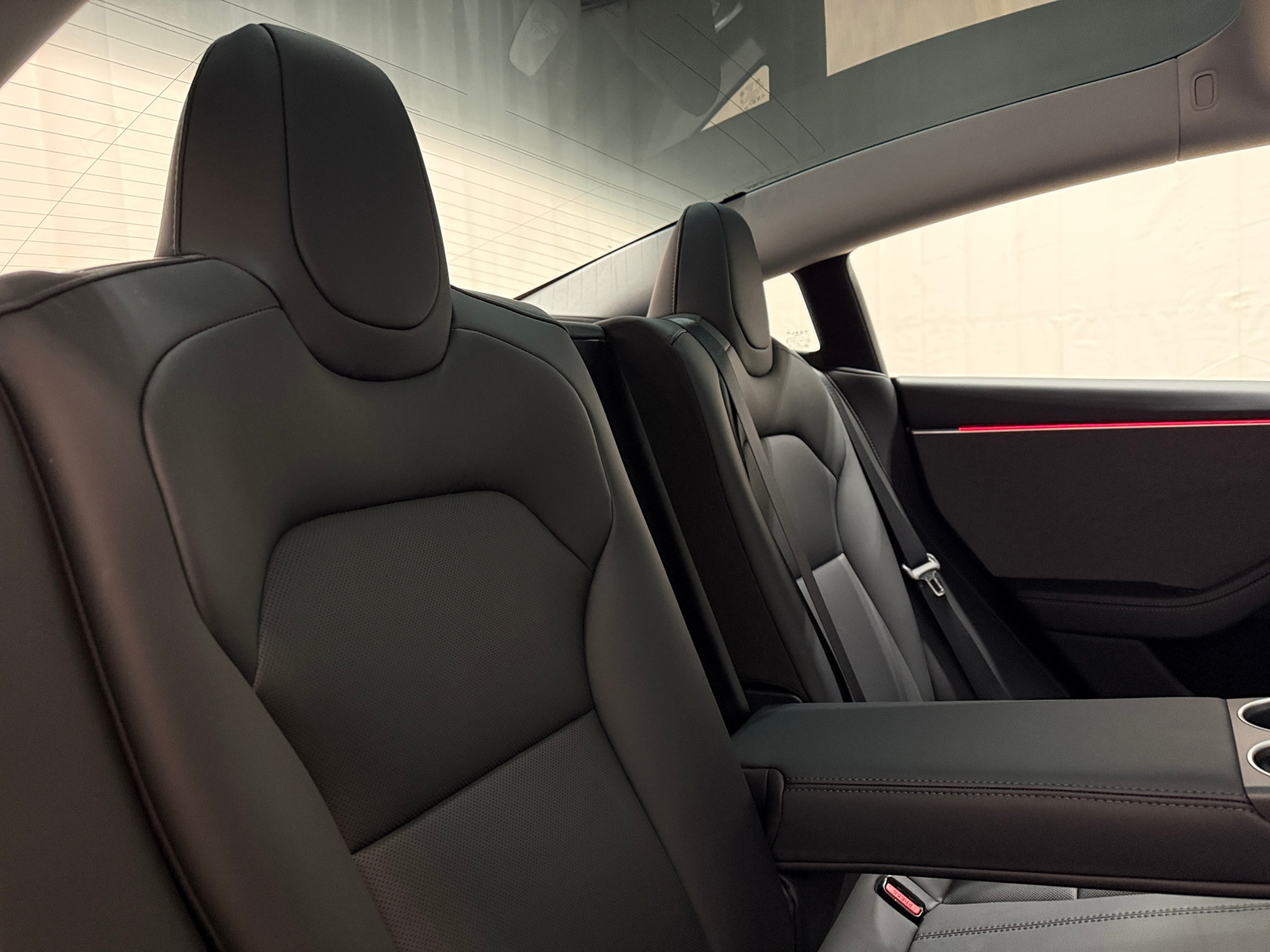 Thumbnail: 2025 Tesla Model 3 - 5