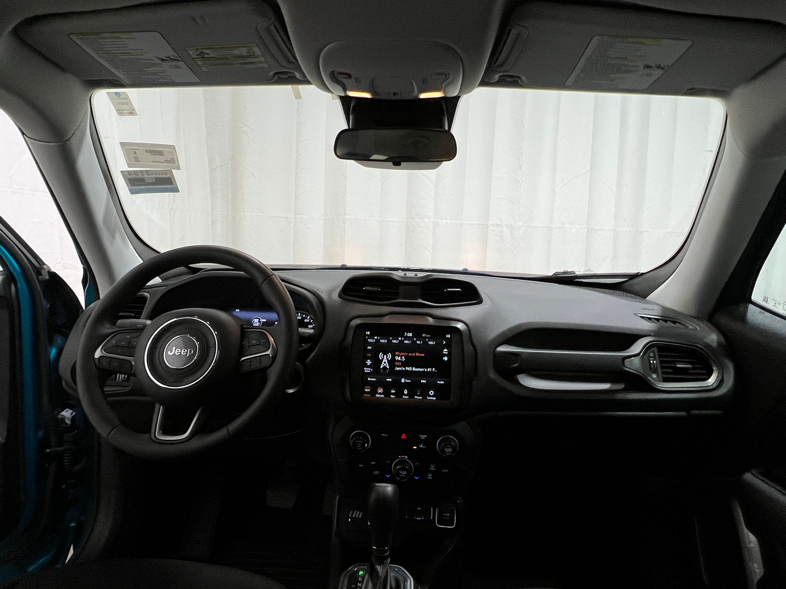 Thumbnail: 2022 Jeep Renegade - 3