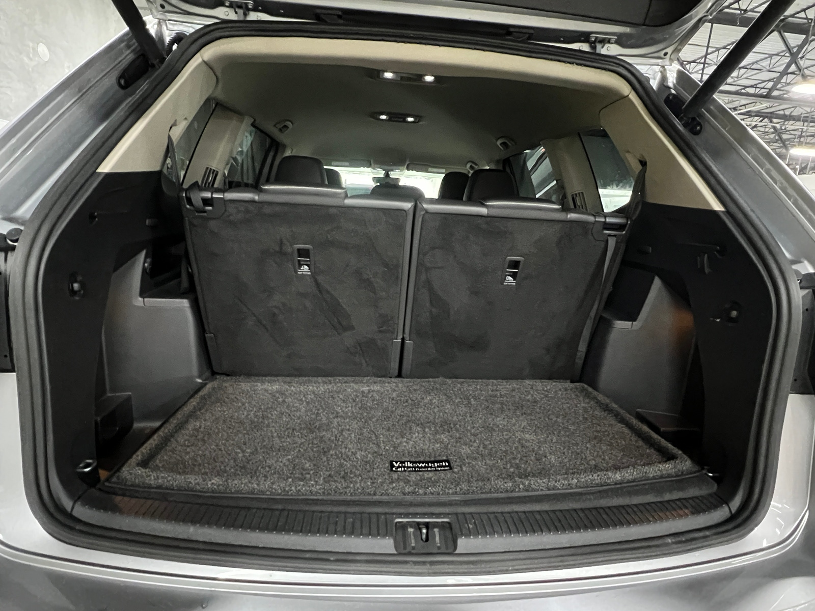 Thumbnail: 2021 Volkswagen Atlas - 6