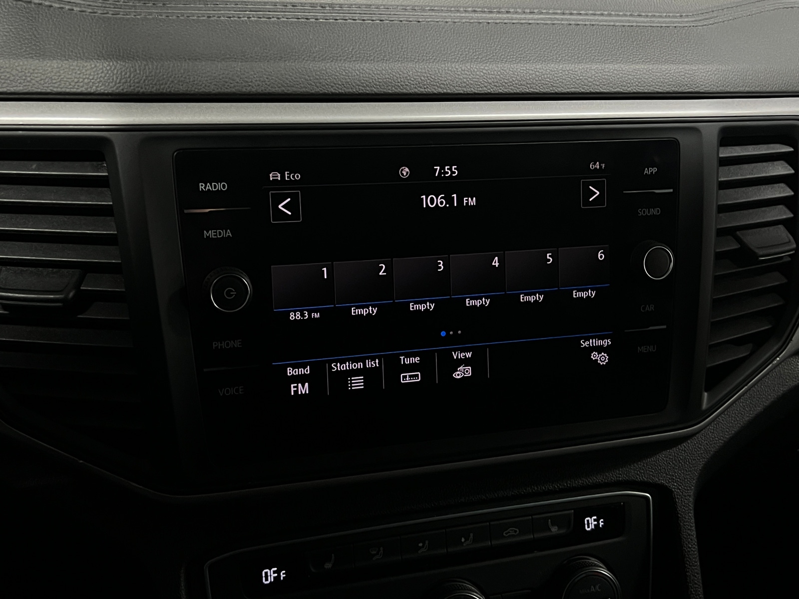 Thumbnail: 2021 Volkswagen Atlas - 3