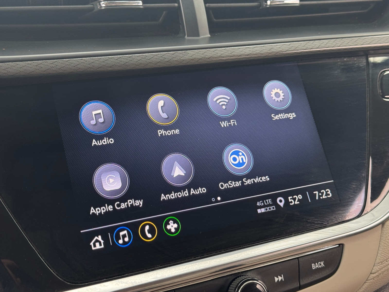 Thumbnail: 2022 Buick Encore GX - 4