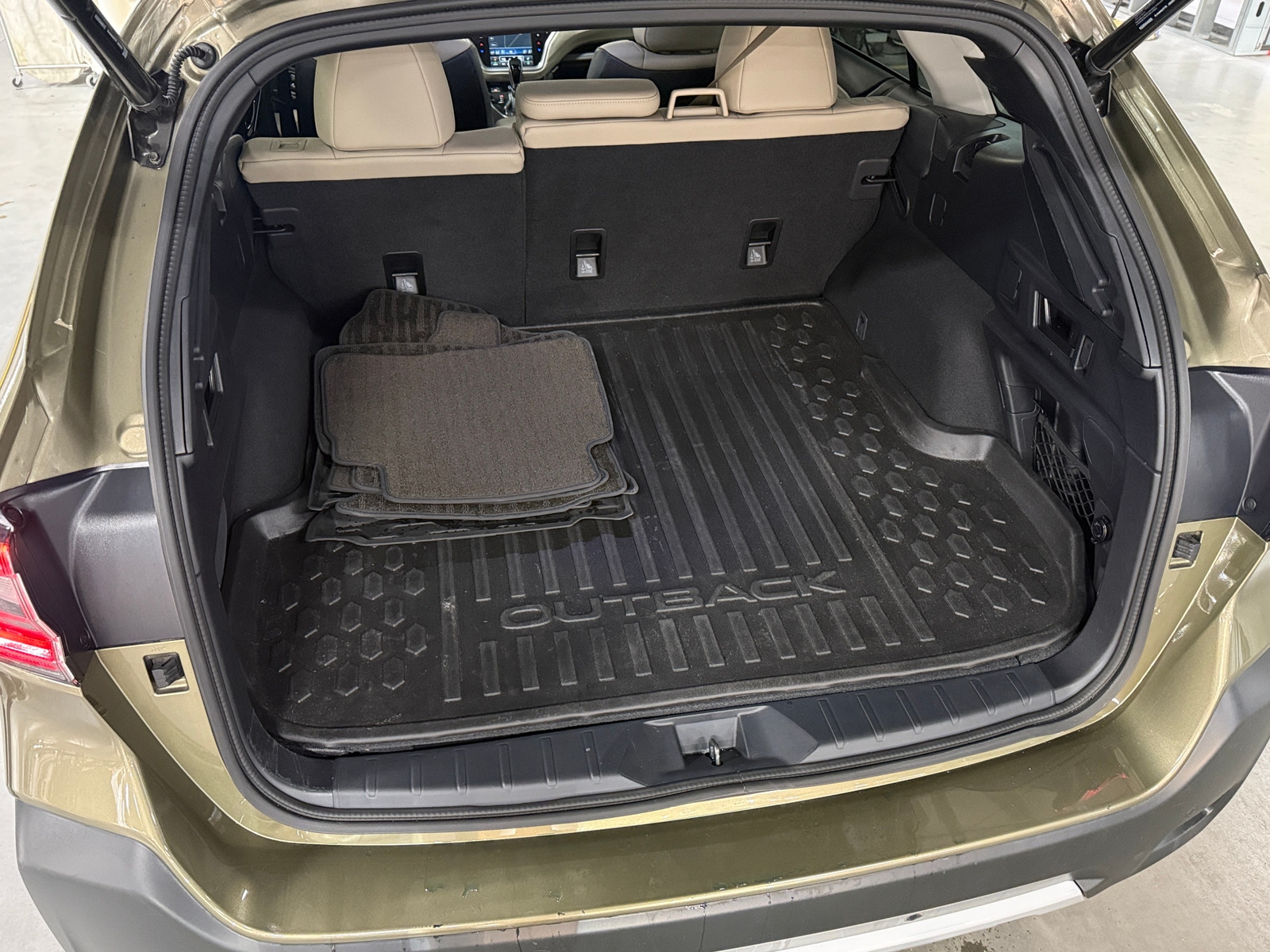 Thumbnail: 2025 Subaru Outback - 6