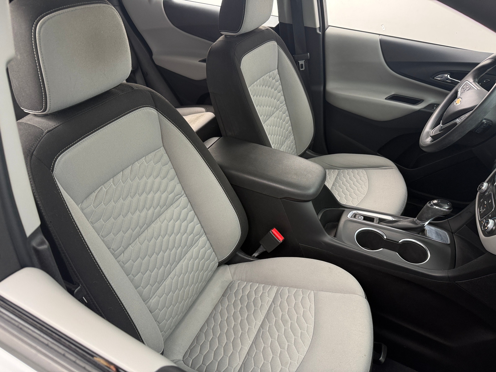 Thumbnail: 2019 Chevrolet Equinox - 2