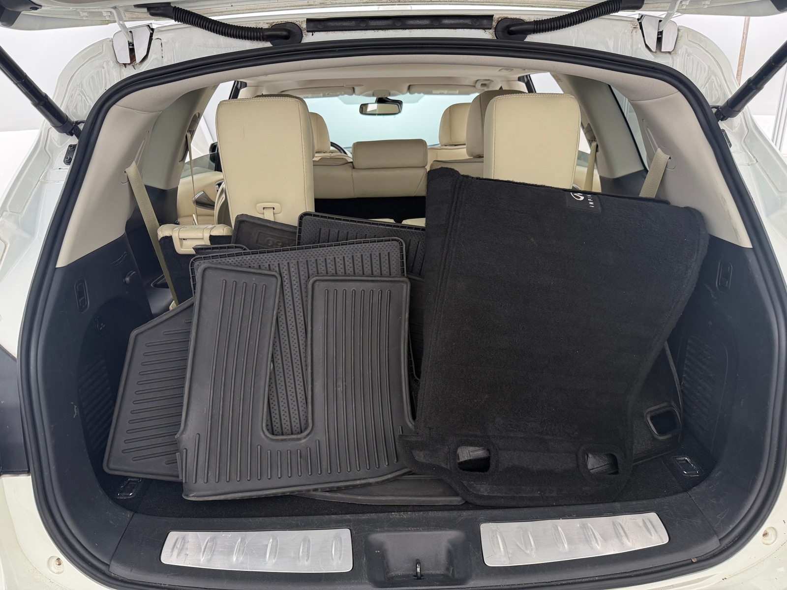 Thumbnail: 2020 INFINITI QX60 - 6