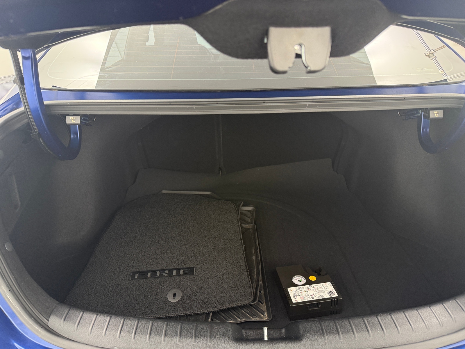 Thumbnail: 2021 Kia Forte - 7