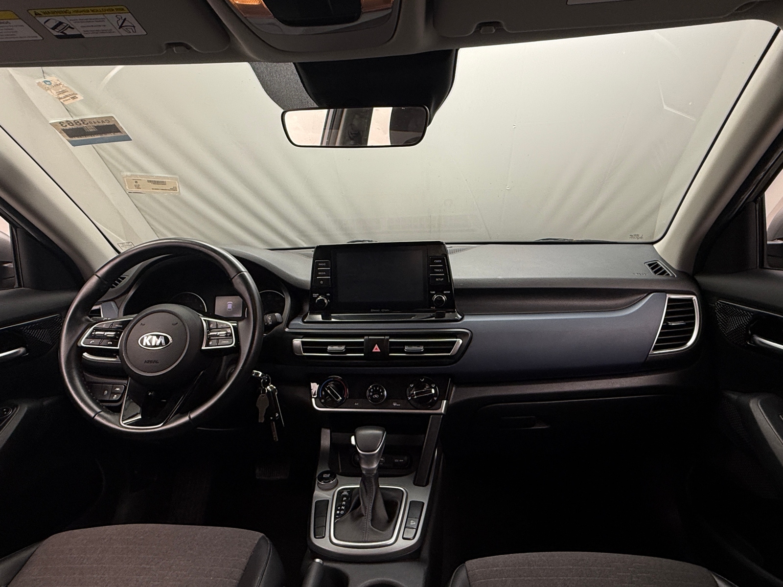 Thumbnail: 2021 Kia Seltos - 3