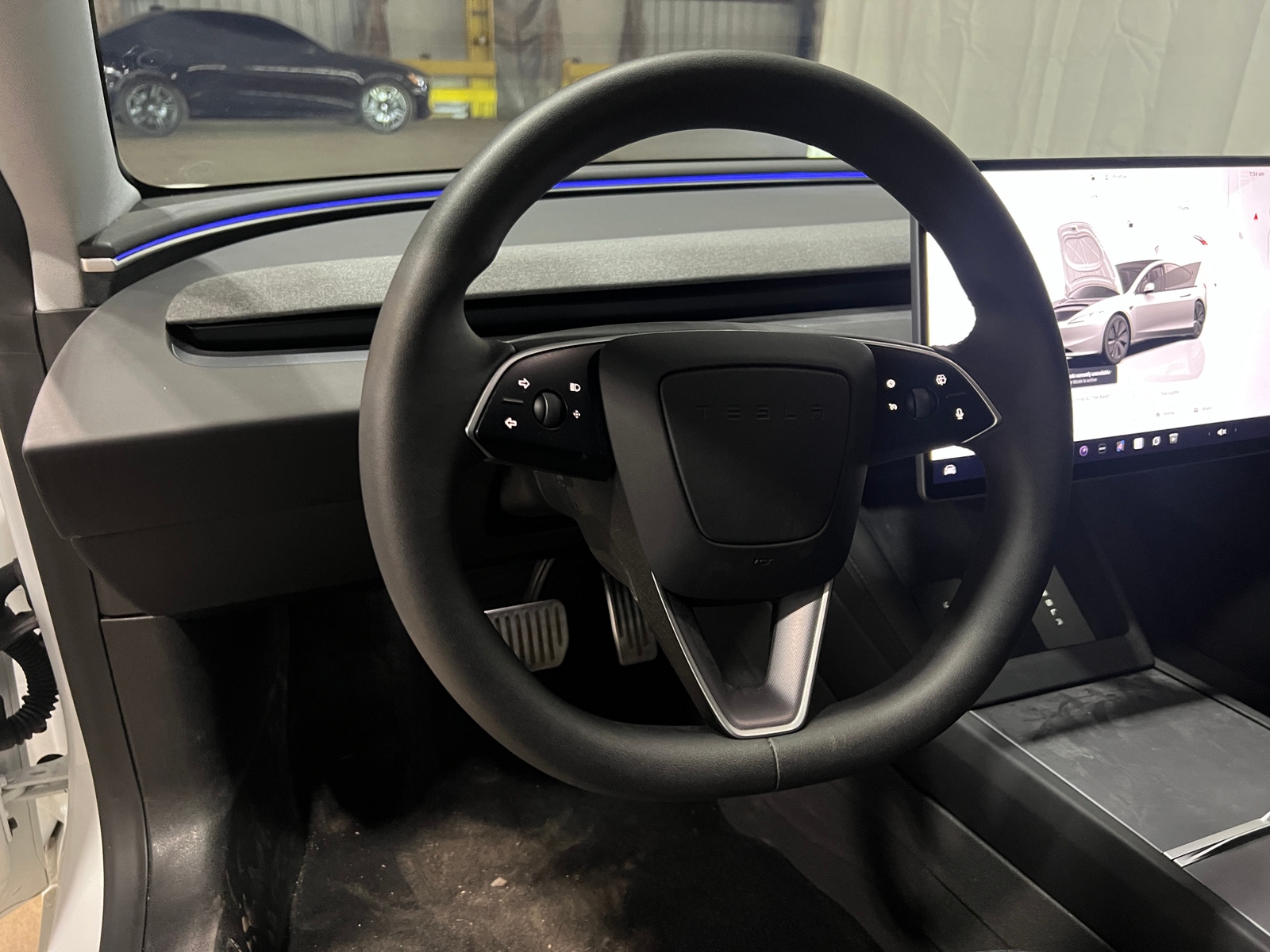 Thumbnail: 2025 Tesla Model 3 - 4