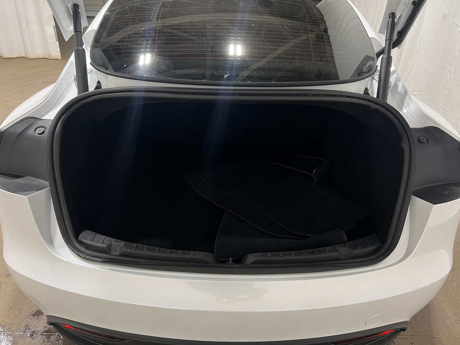 Thumbnail: 2025 Tesla Model 3 - 6