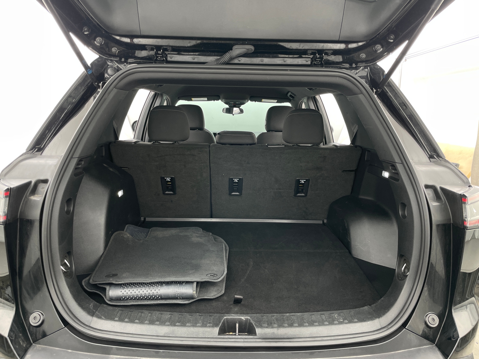 Thumbnail: 2025 Chevrolet Equinox - 7