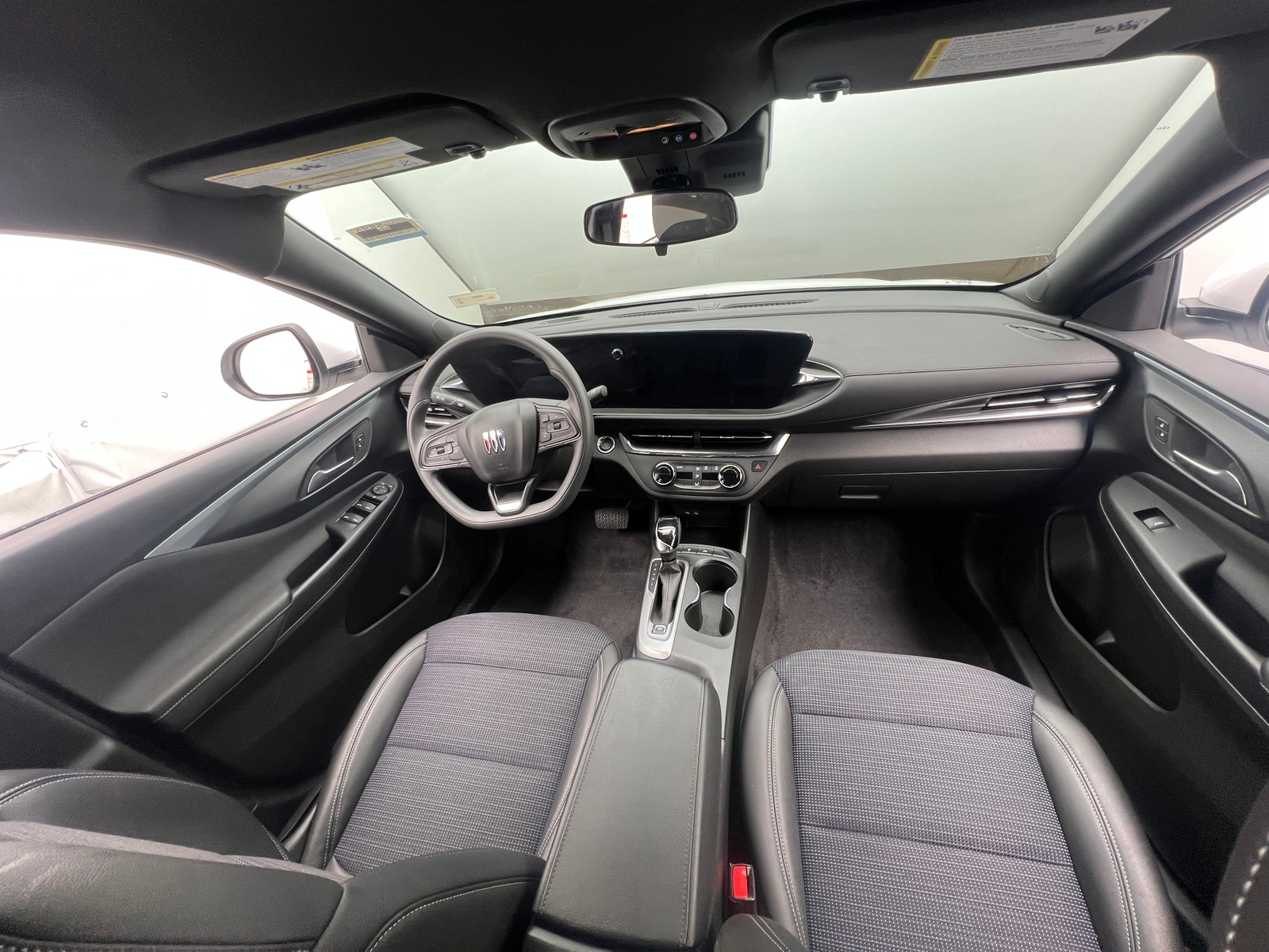 Thumbnail: 2025 Buick Envista - 3