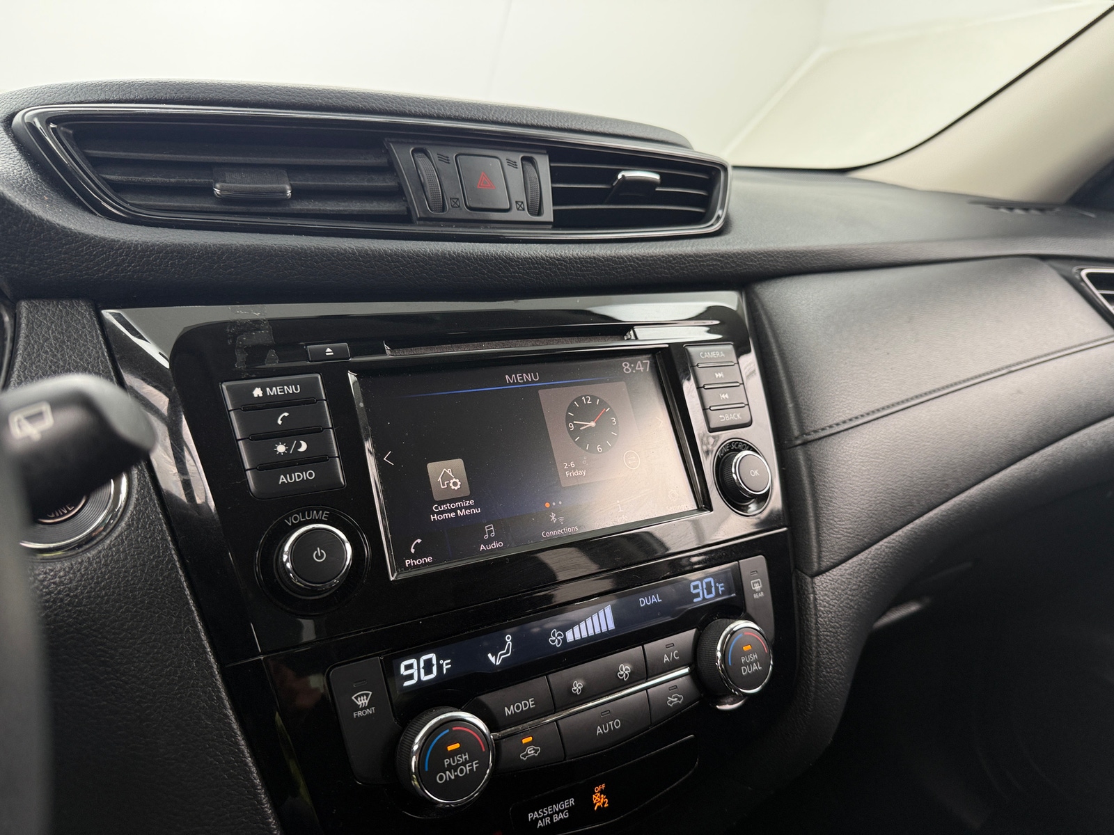 Thumbnail: 2018 Nissan Rogue - 4