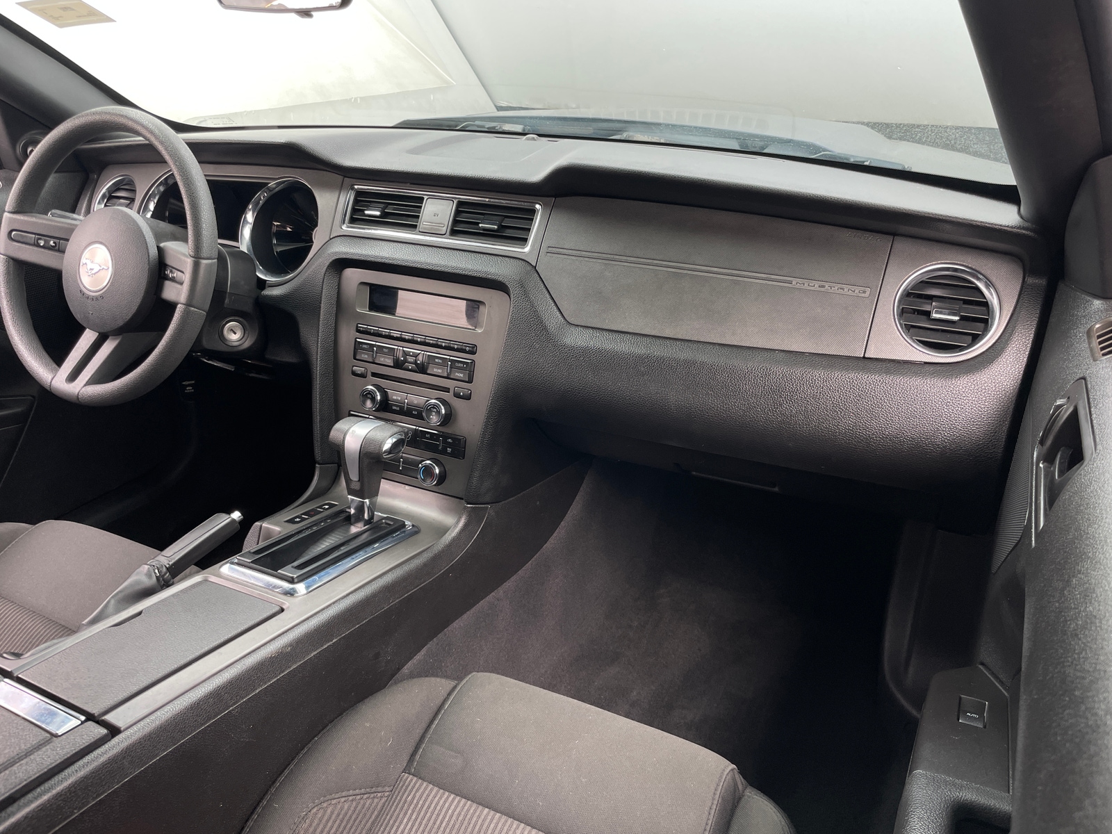 Thumbnail: 2011 Ford Mustang - 3