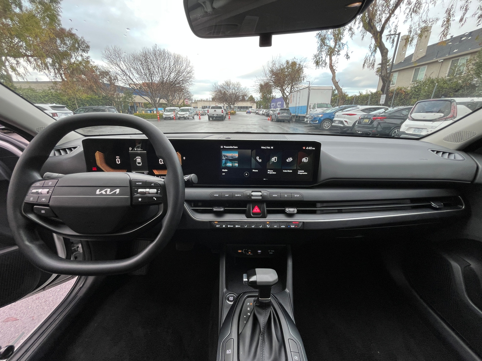 Thumbnail: 2025 Kia K4 - 3