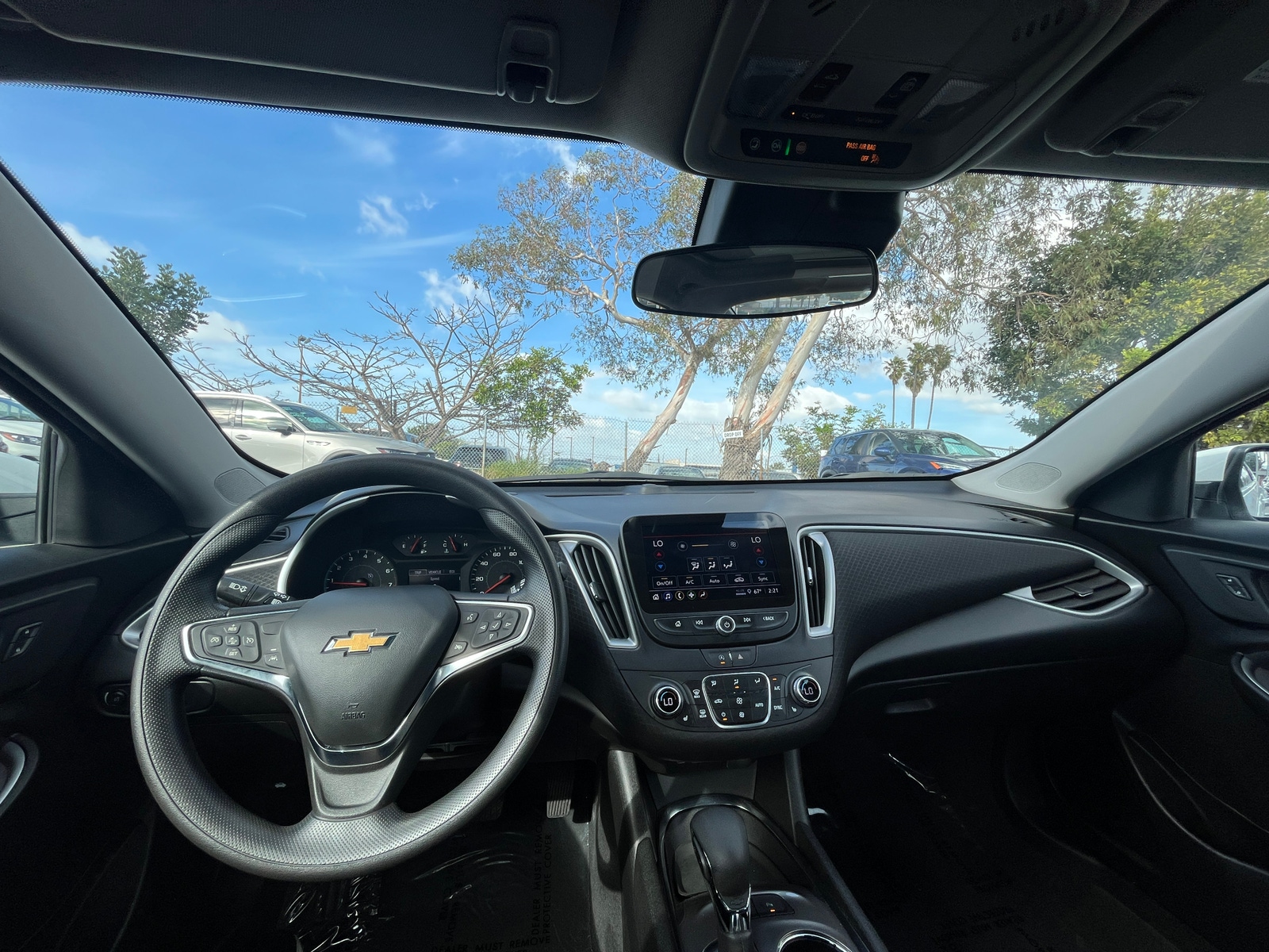 Thumbnail: 2024 Chevrolet Malibu - 3