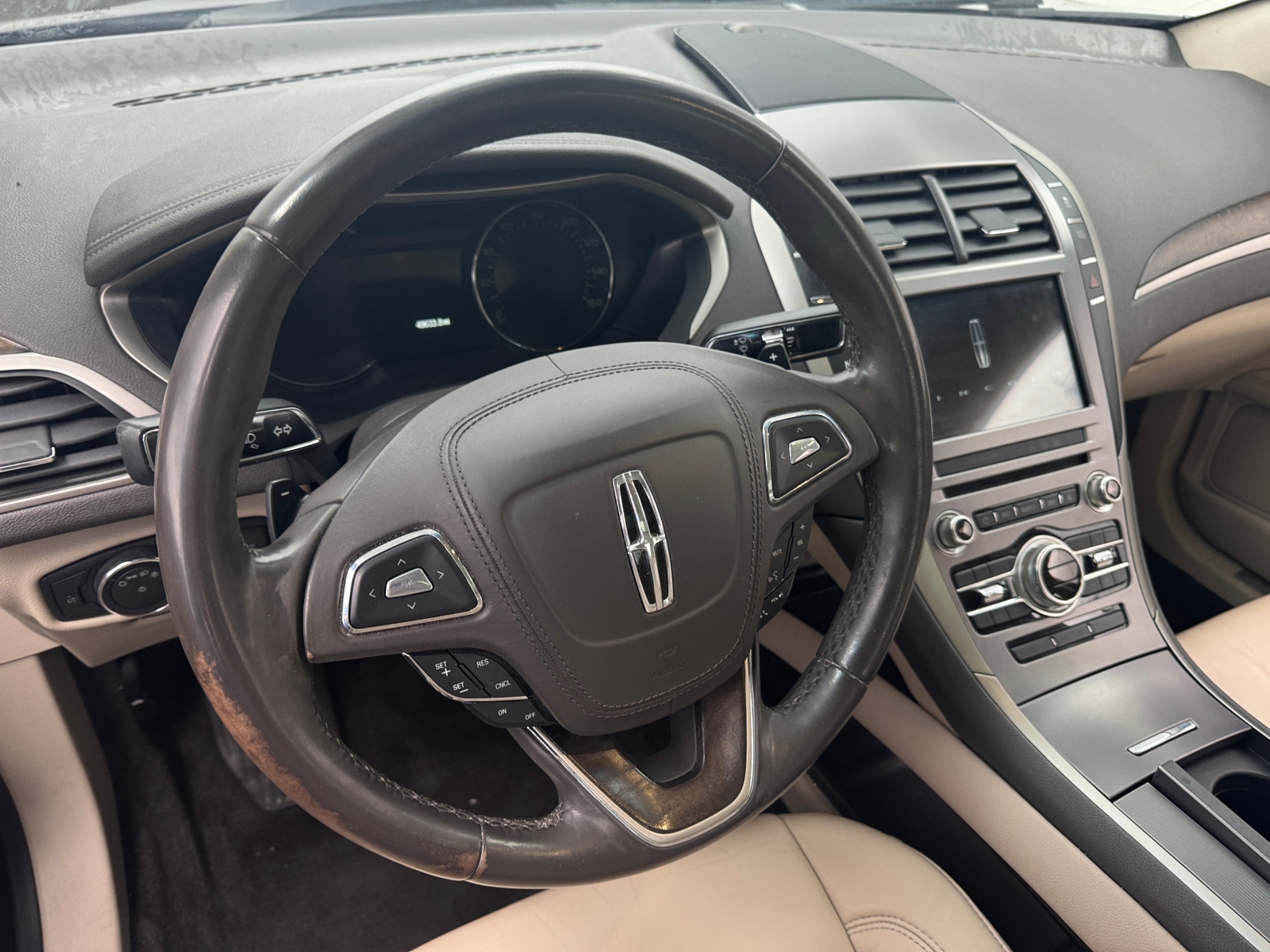 Thumbnail: 2017 Lincoln MKZ - 4