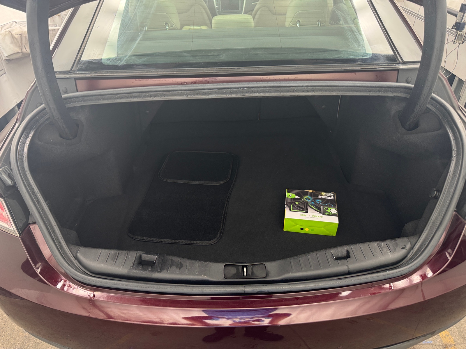 Thumbnail: 2017 Lincoln MKZ - 6