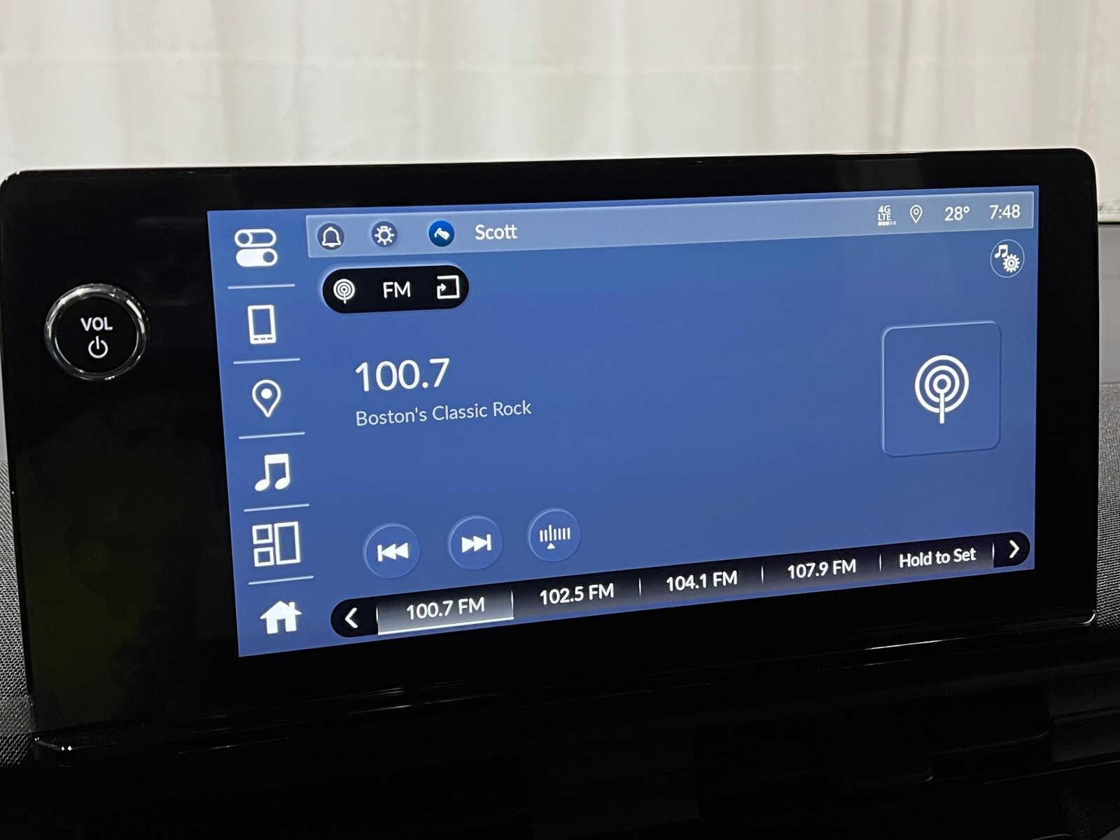 Thumbnail: 2024 Honda Prologue - 4